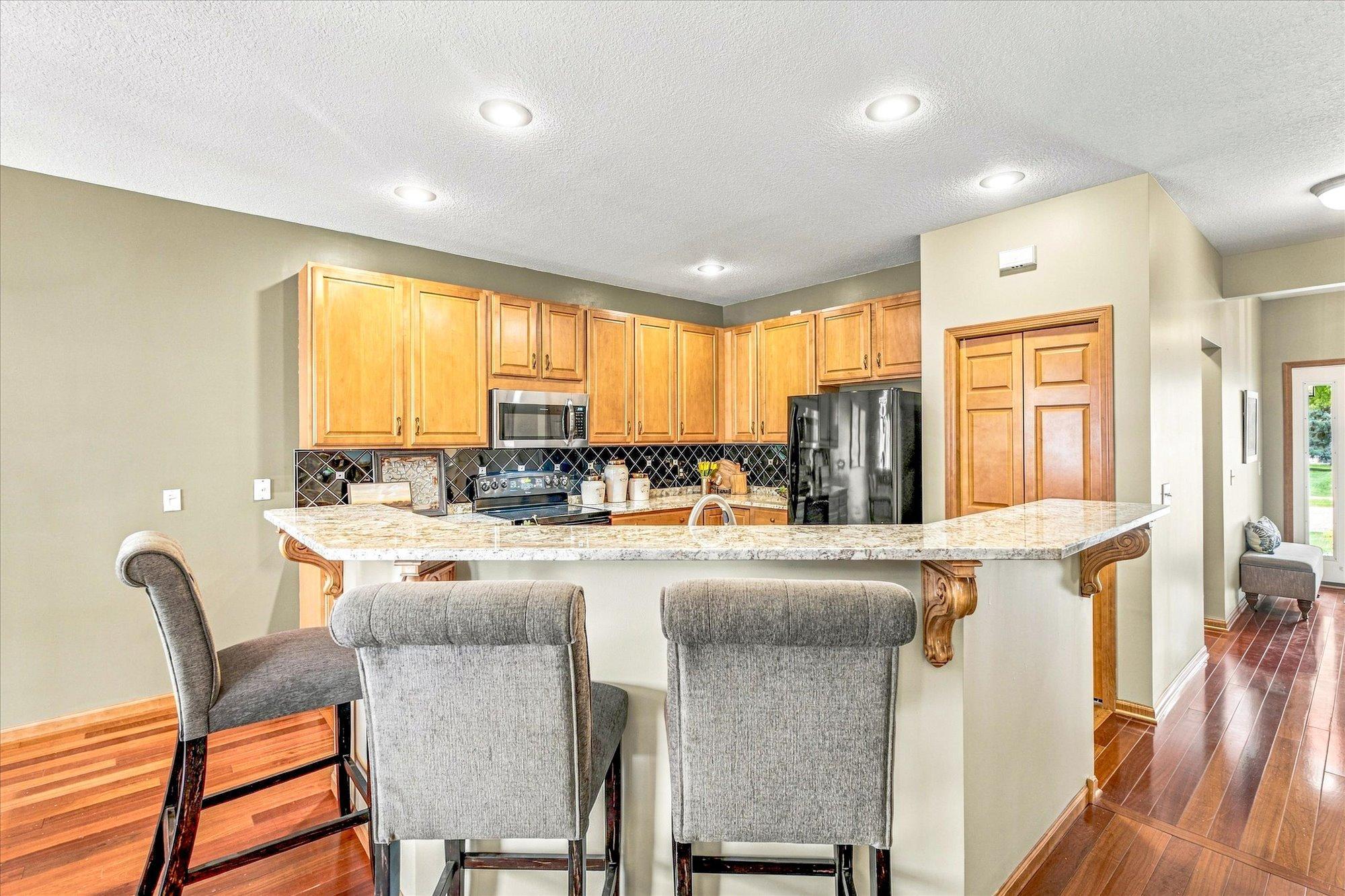 View of Residential at 10801 Thone Road, Woodbury MN 55129, Woodbury (14 of 61) - Mike Wilen | Minnesota Team Real Estate