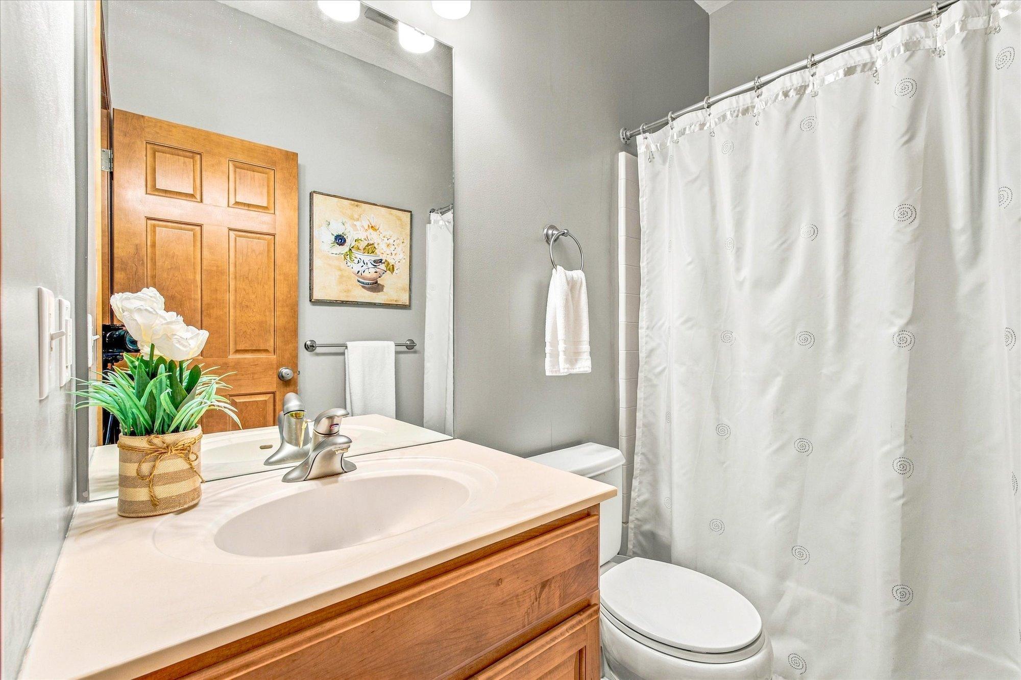 View of Residential at 10801 Thone Road, Woodbury MN 55129, Woodbury (37 of 61) - Mike Wilen | Minnesota Team Real Estate