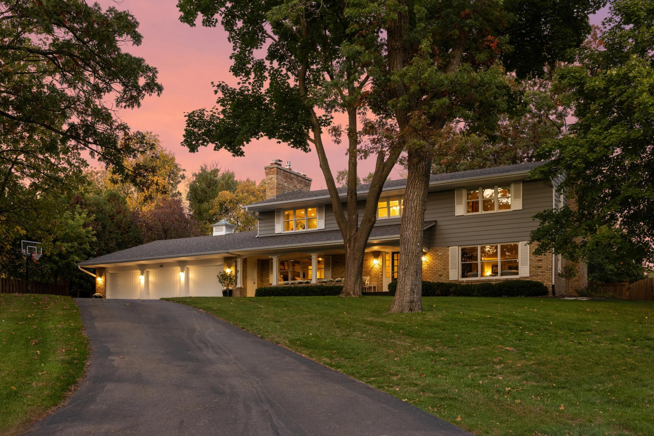 View of Single Family at 4820 Highbury Lane, Minnetonka - Mike Wilen | Minnesota Team Real Estate