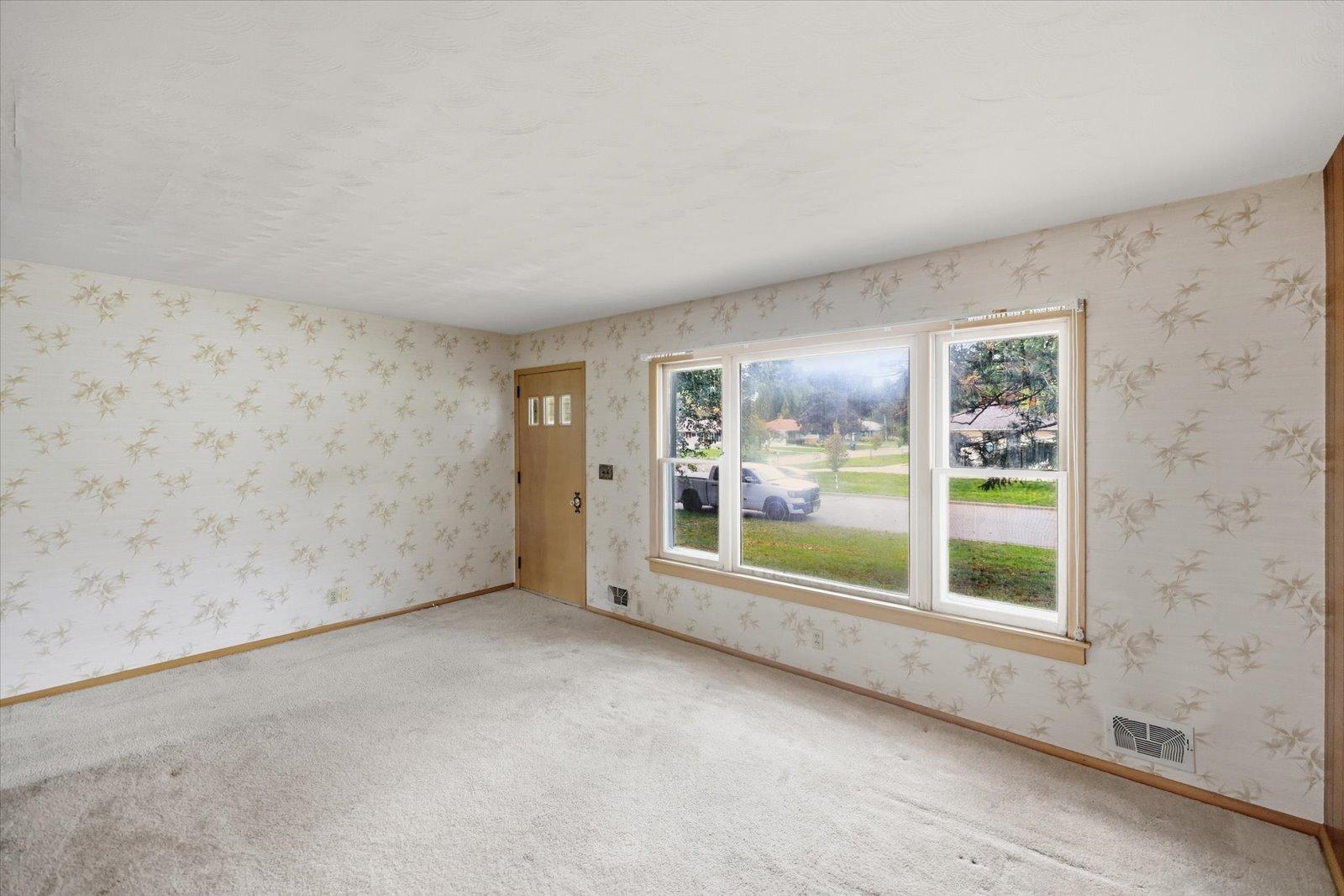 View of Residential at 1677 Rose Place, Roseville MN 55113, Roseville (9 of 29) - Mike Wilen | Minnesota Team Real Estate