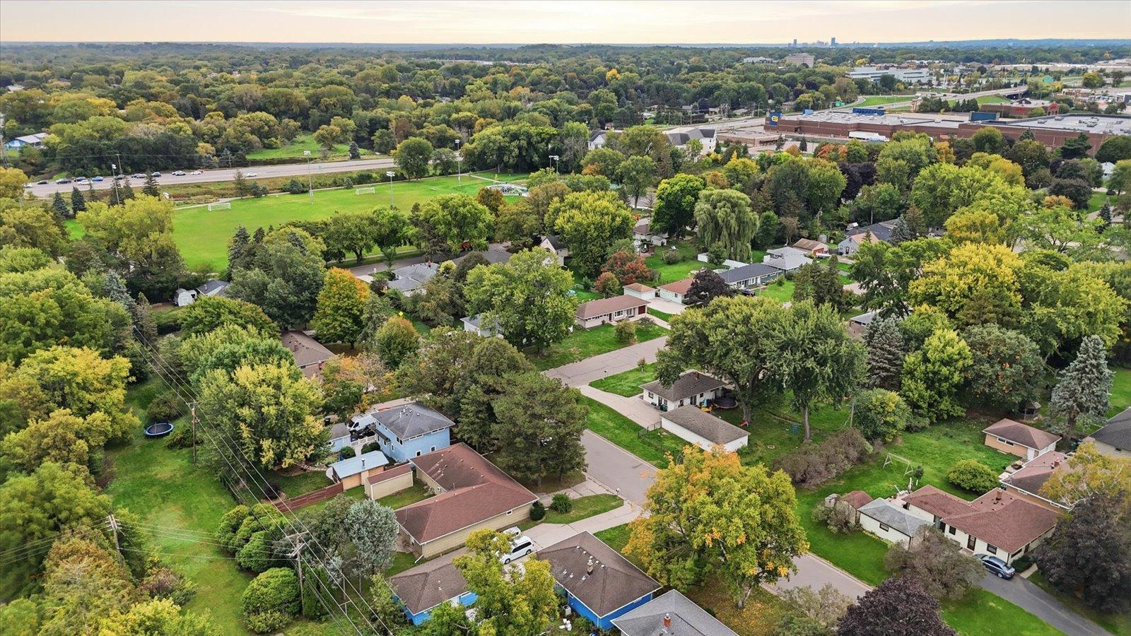 View of Residential at 1677 Rose Place, Roseville MN 55113, Roseville (25 of 29) - Mike Wilen | Minnesota Team Real Estate