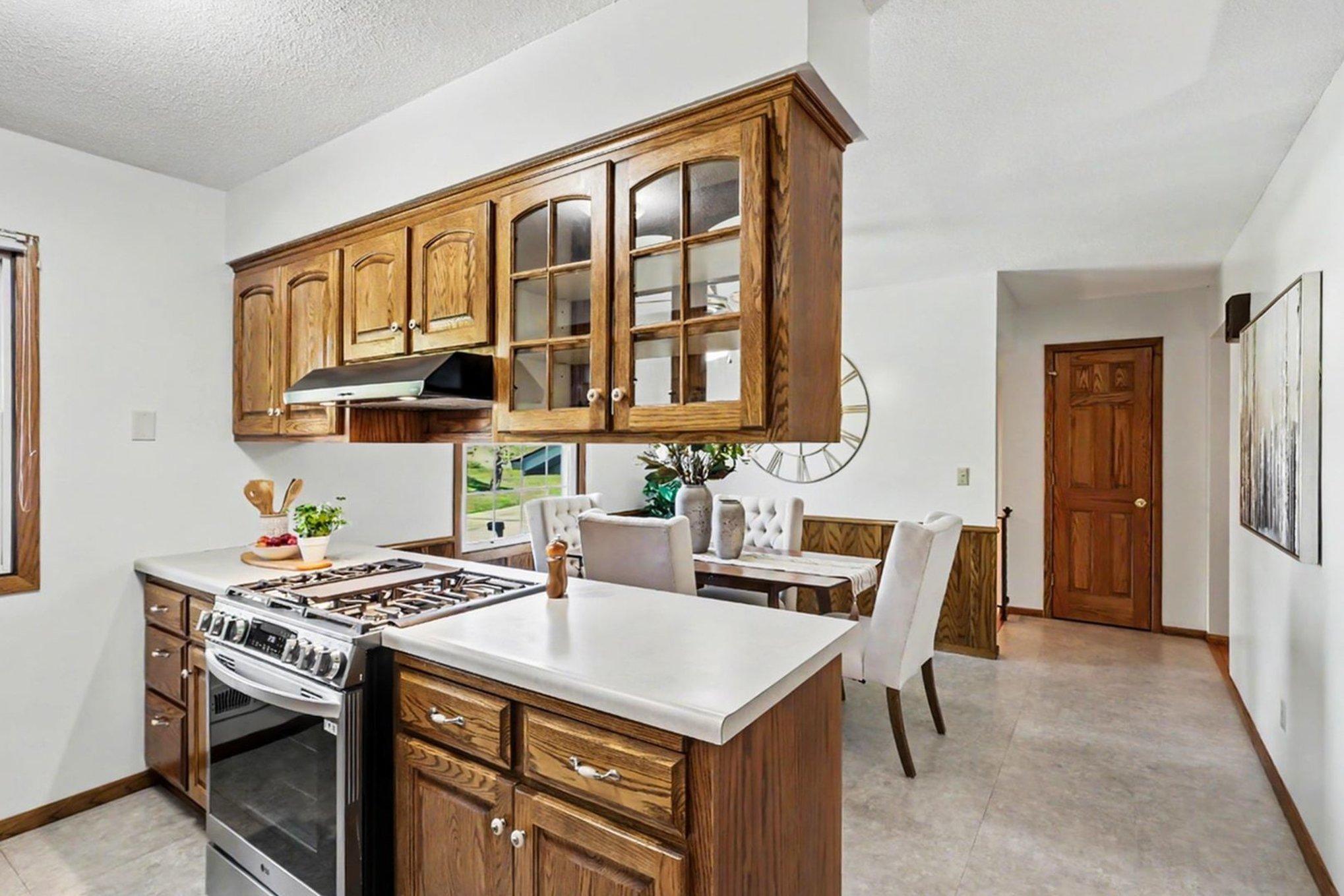 View of Residential at 8227 76th Street, Cottage Grove MN 55016, Cottage Grove (10 of 40) - Mike Wilen | Minnesota Team Real Estate