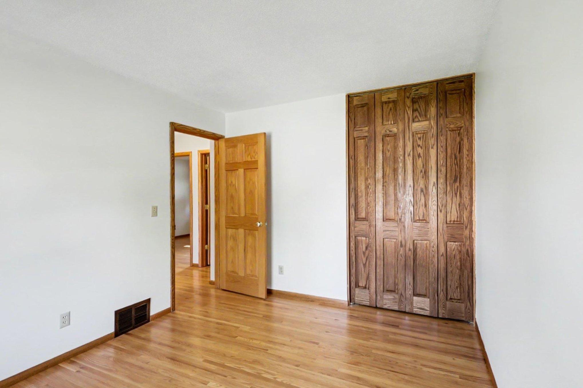 View of Residential at 8227 76th Street, Cottage Grove MN 55016, Cottage Grove (21 of 40) - Mike Wilen | Minnesota Team Real Estate