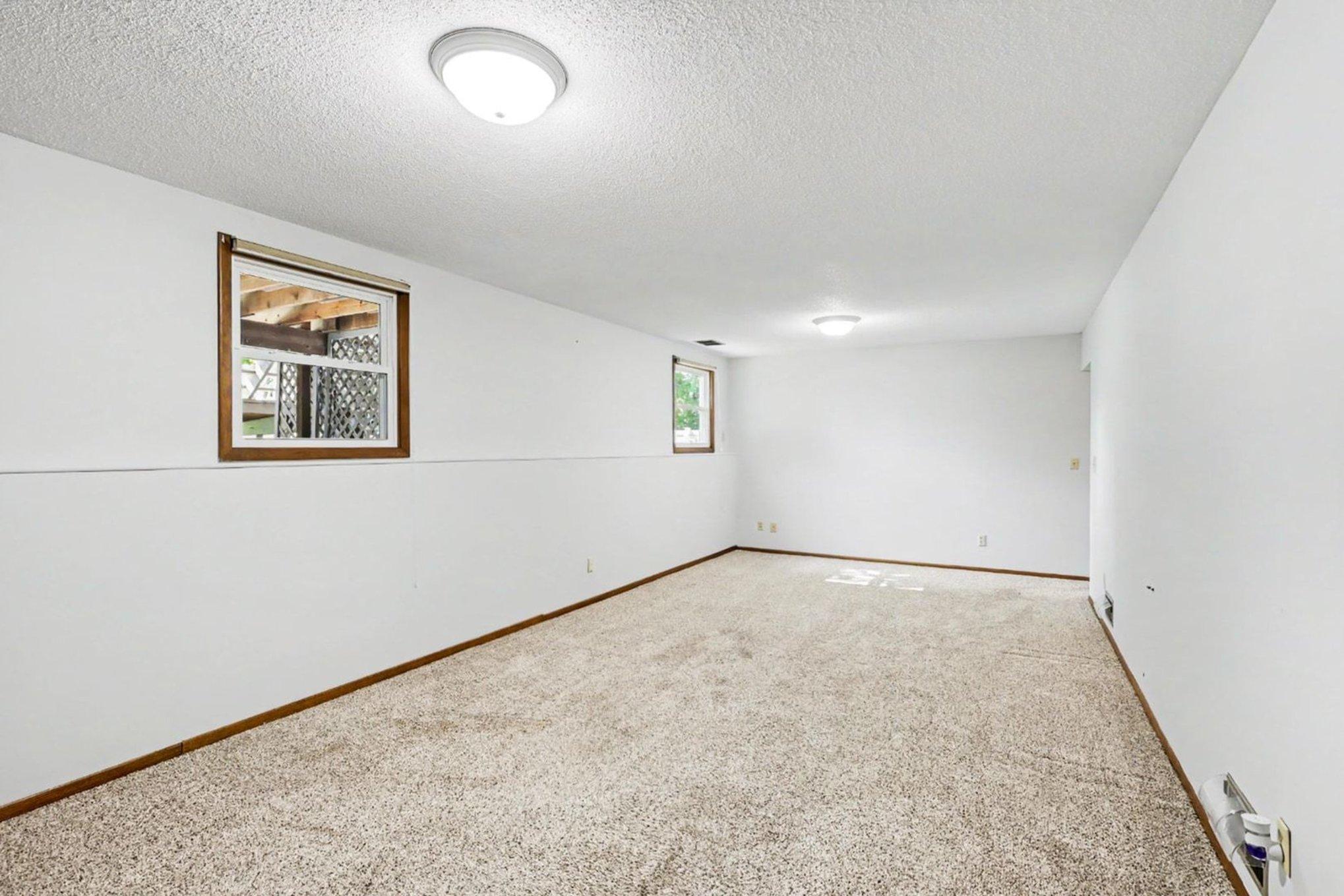 View of Residential at 8227 76th Street, Cottage Grove MN 55016, Cottage Grove (26 of 40) - Mike Wilen | Minnesota Team Real Estate