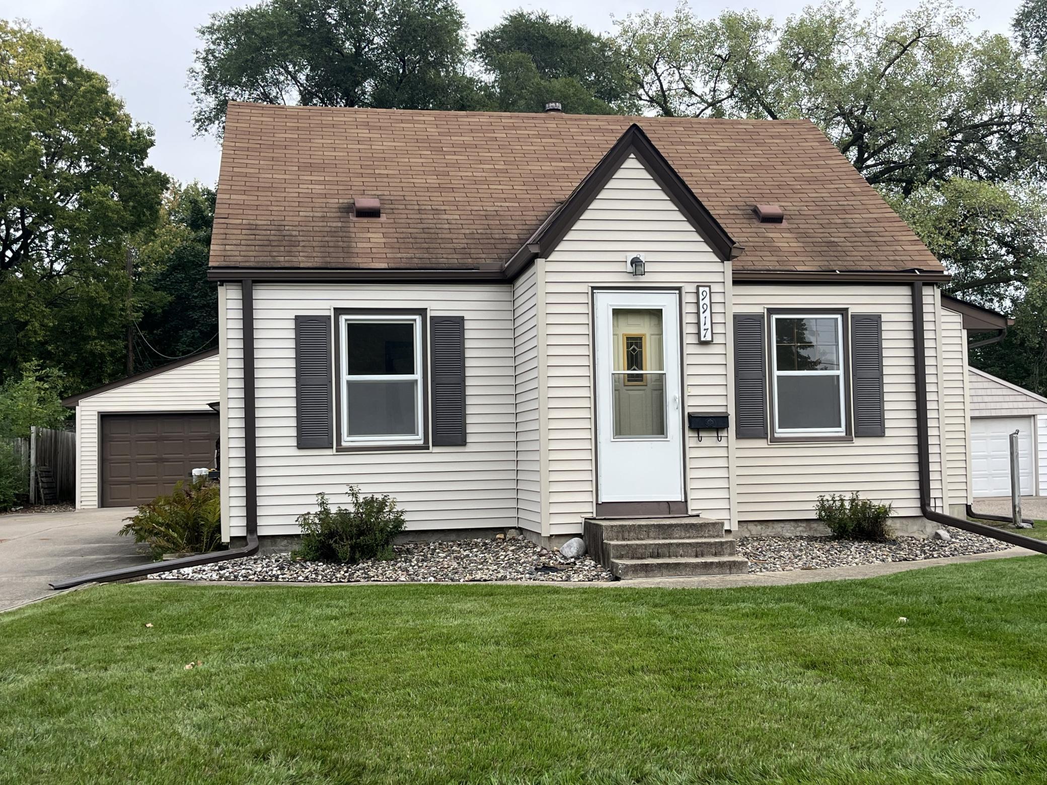 View of Single Family at 9917 Pleasant Avenue, Bloomington - Mike Wilen | Minnesota Team Real Estate