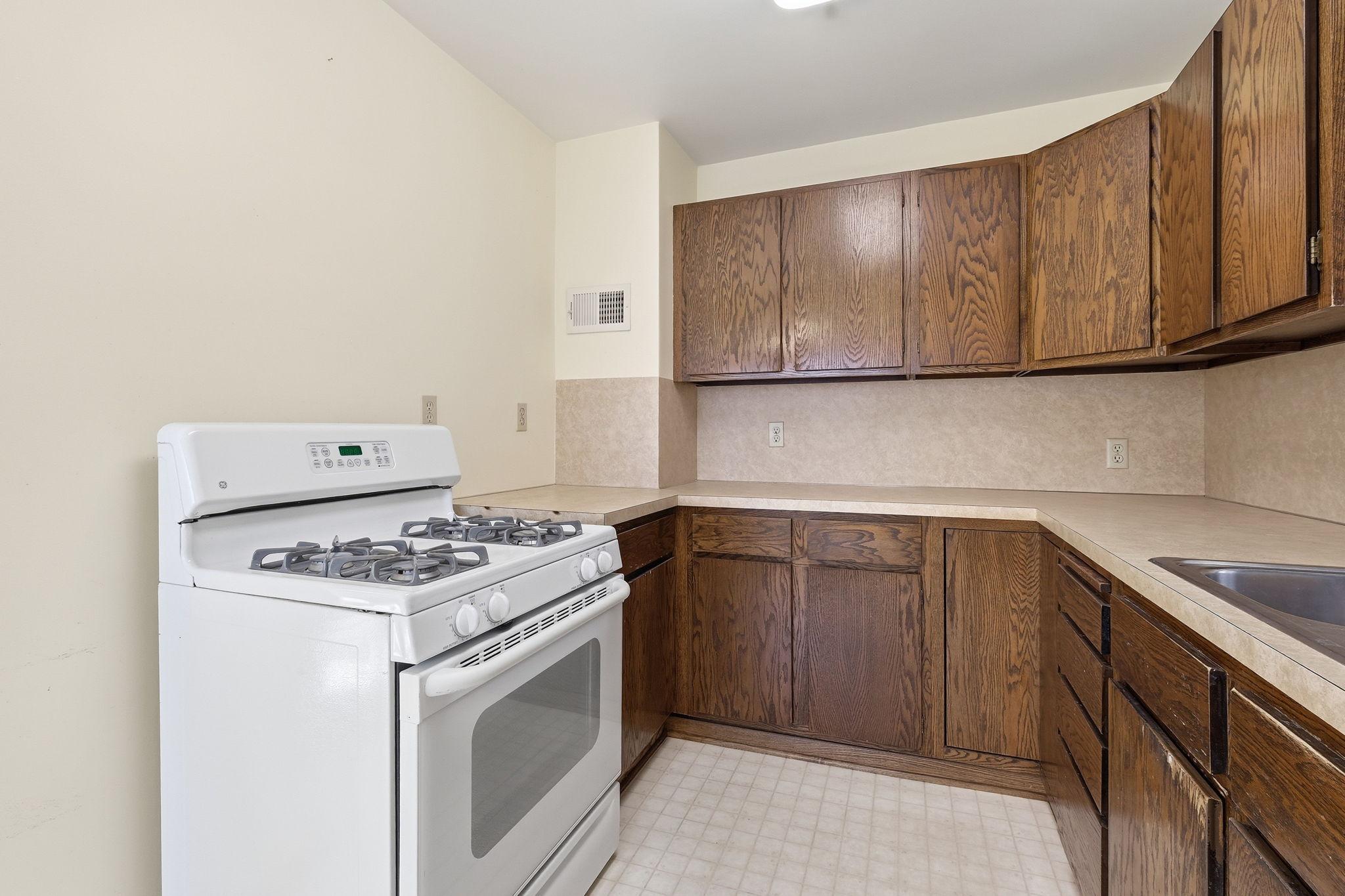 View of Residential at 9917 Pleasant Avenue, Bloomington MN 55420, Bloomington (11 of 45) - Mike Wilen | Minnesota Team Real Estate