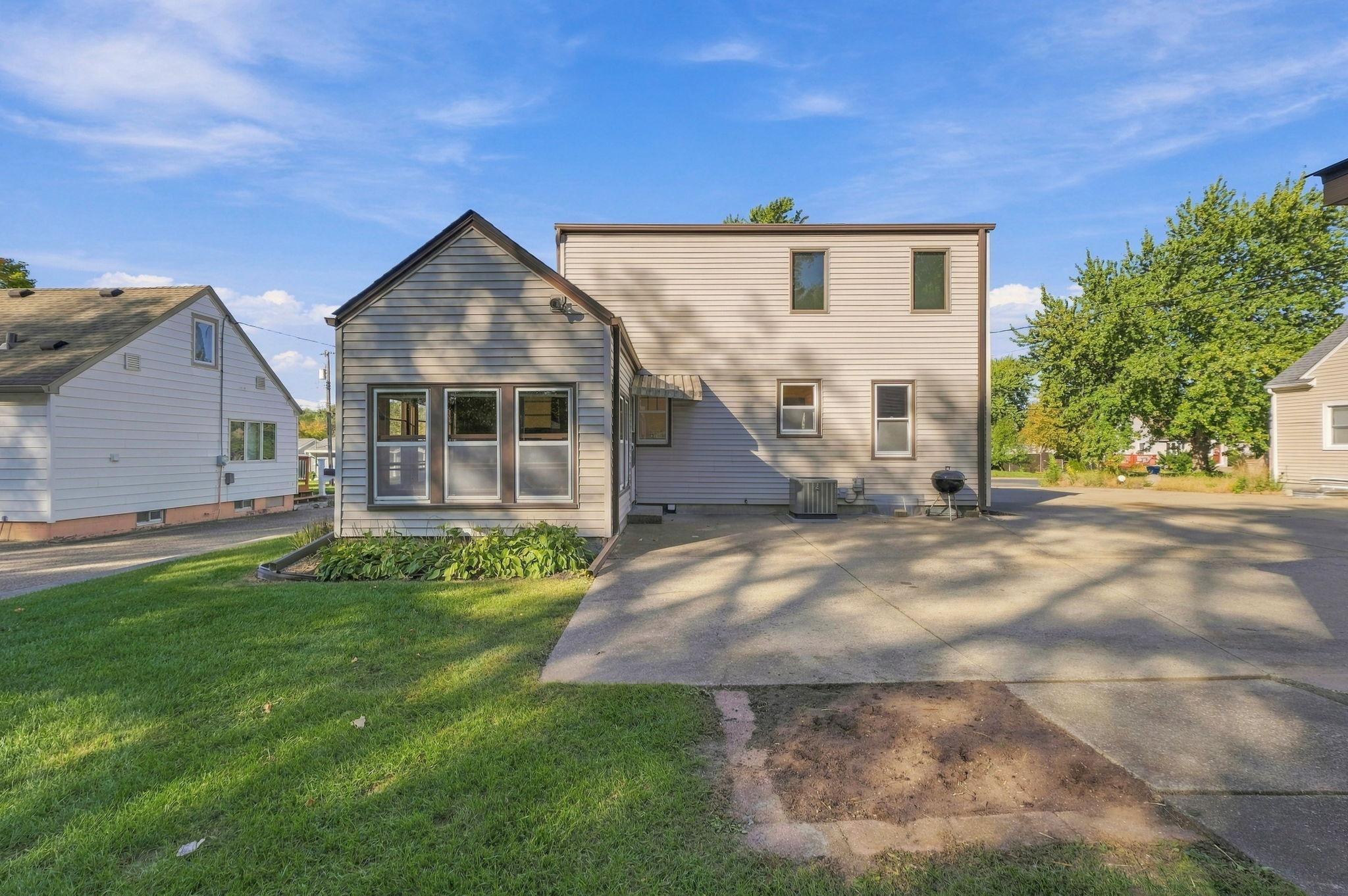 View of Residential at 9917 Pleasant Avenue, Bloomington MN 55420, Bloomington (38 of 45) - Mike Wilen | Minnesota Team Real Estate