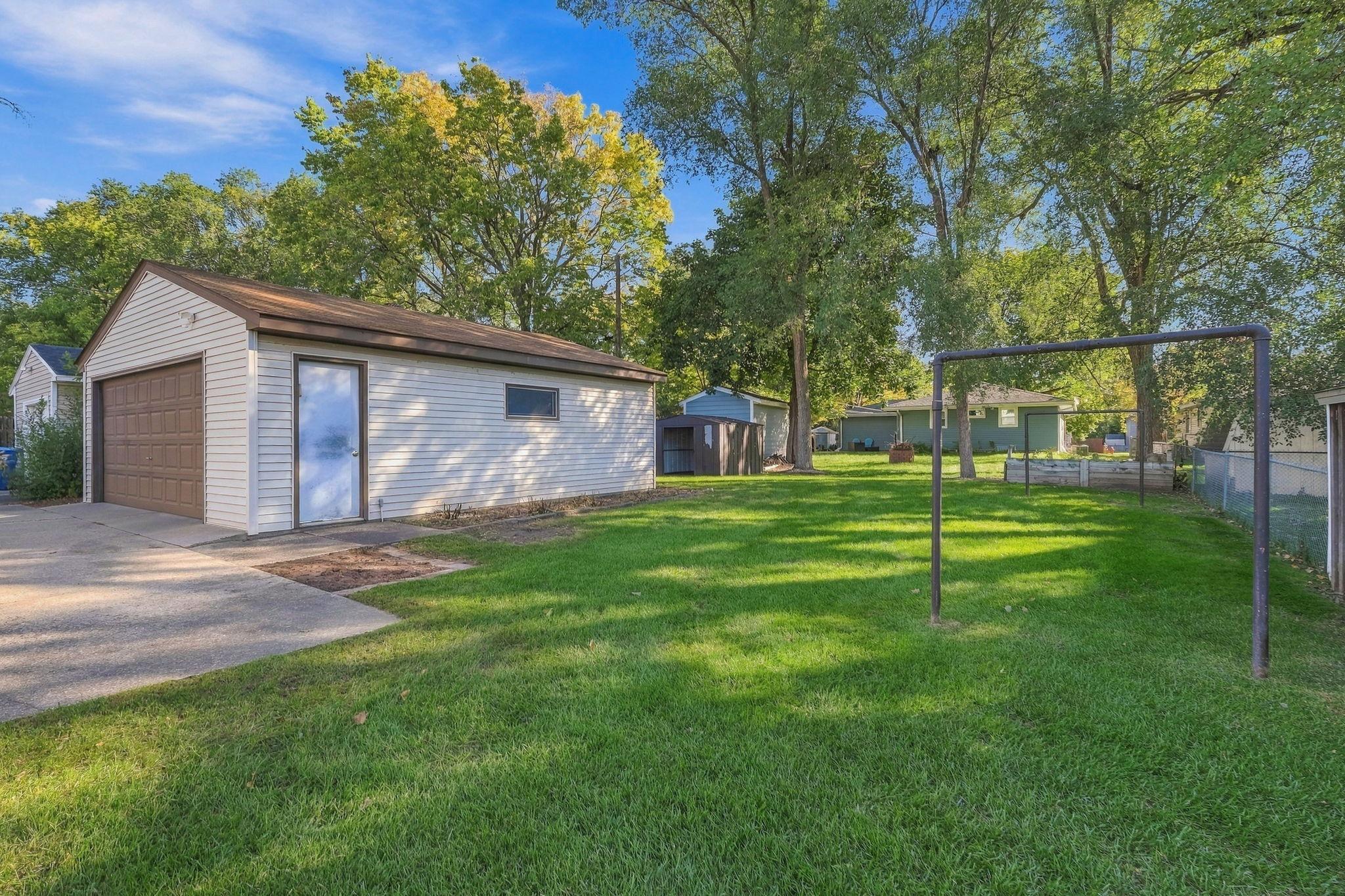 View of Residential at 9917 Pleasant Avenue, Bloomington MN 55420, Bloomington (35 of 45) - Mike Wilen | Minnesota Team Real Estate