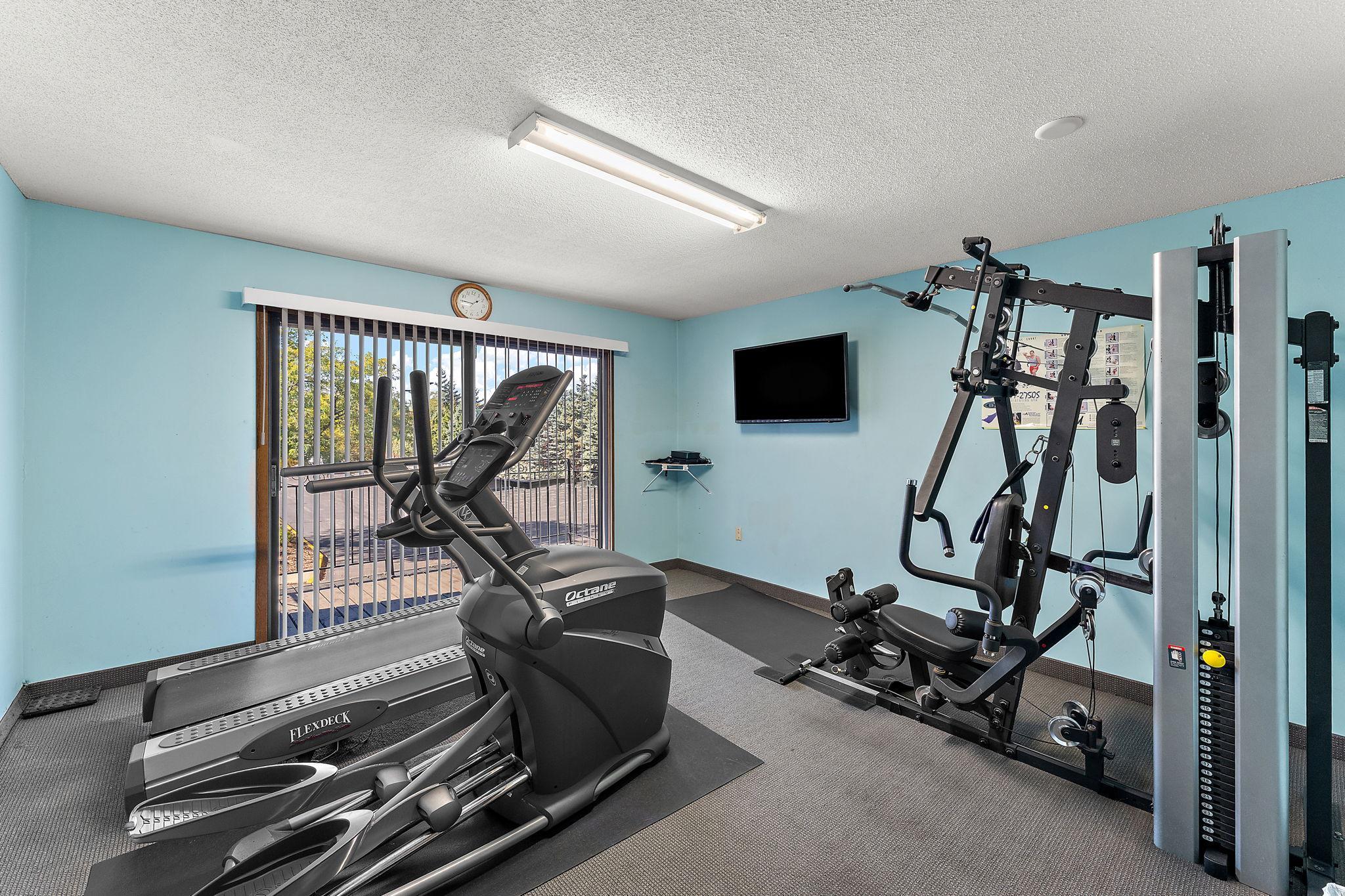 View of Residential at 4100 Parklawn Avenue #318, Edina MN 55435, Edina (8 of 23) - Mike Wilen | Minnesota Team Real Estate