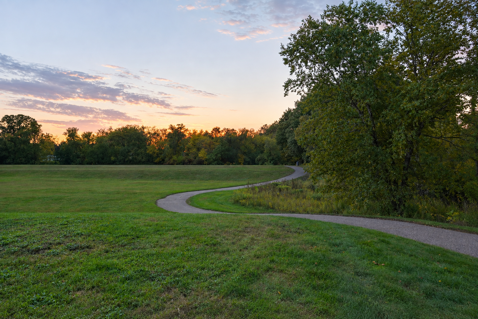 View of Residential at 1595 Sandhurst Avenue, Maplewood MN 55109, Maplewood (24 of 27) - Mike Wilen | Minnesota Team Real Estate