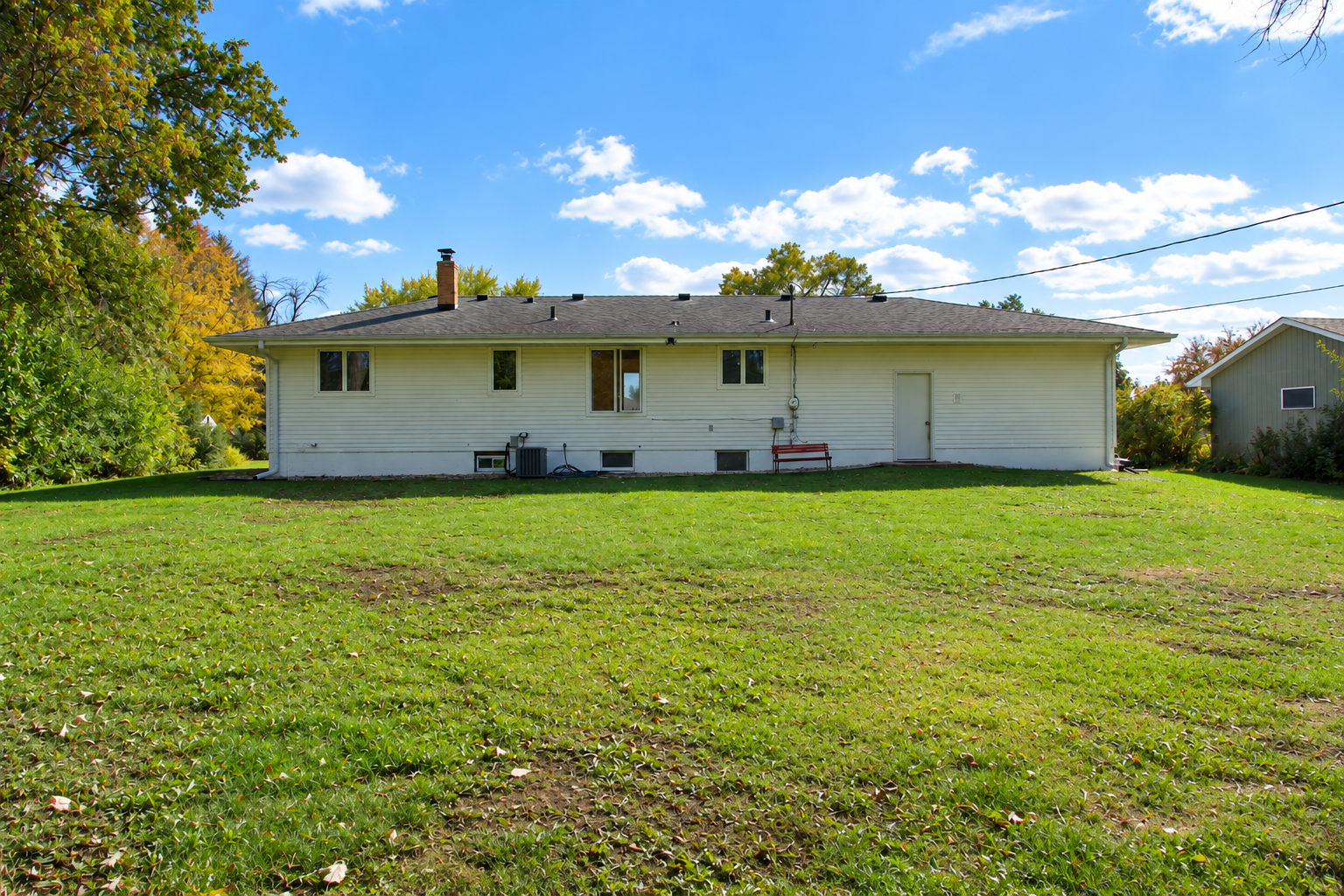 View of Residential at 1595 Sandhurst Avenue, Maplewood MN 55109, Maplewood (5 of 27) - Mike Wilen | Minnesota Team Real Estate
