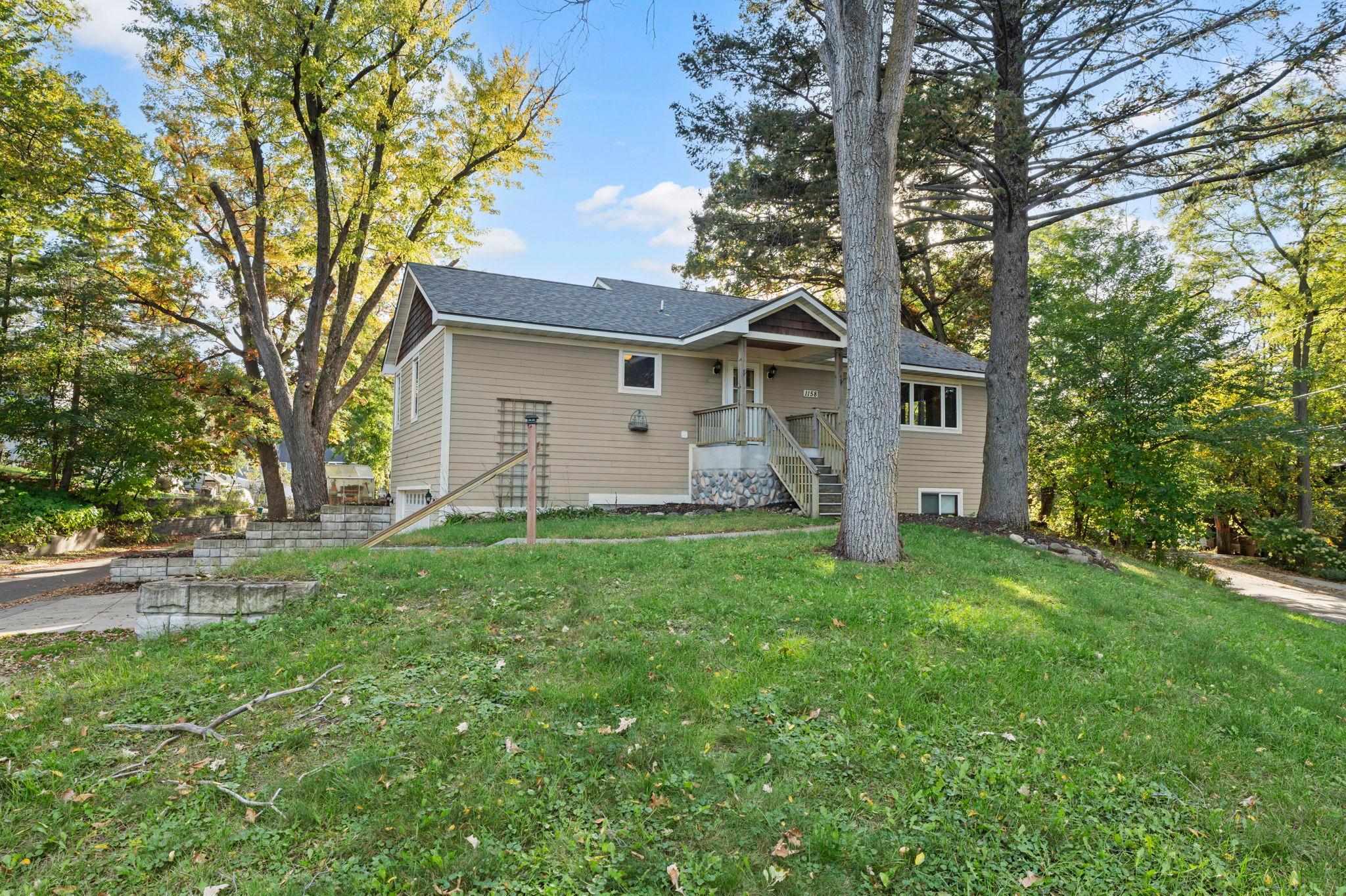 View of Residential at 1158 Summit Avenue, Mahtomedi MN 55115, Mahtomedi (38 of 46) - Mike Wilen | Minnesota Team Real Estate