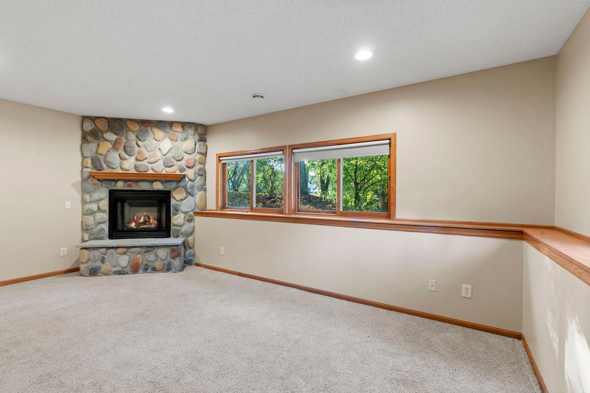 View of Residential at 1158 Summit Avenue, Mahtomedi MN 55115, Mahtomedi (32 of 46) - Mike Wilen | Minnesota Team Real Estate