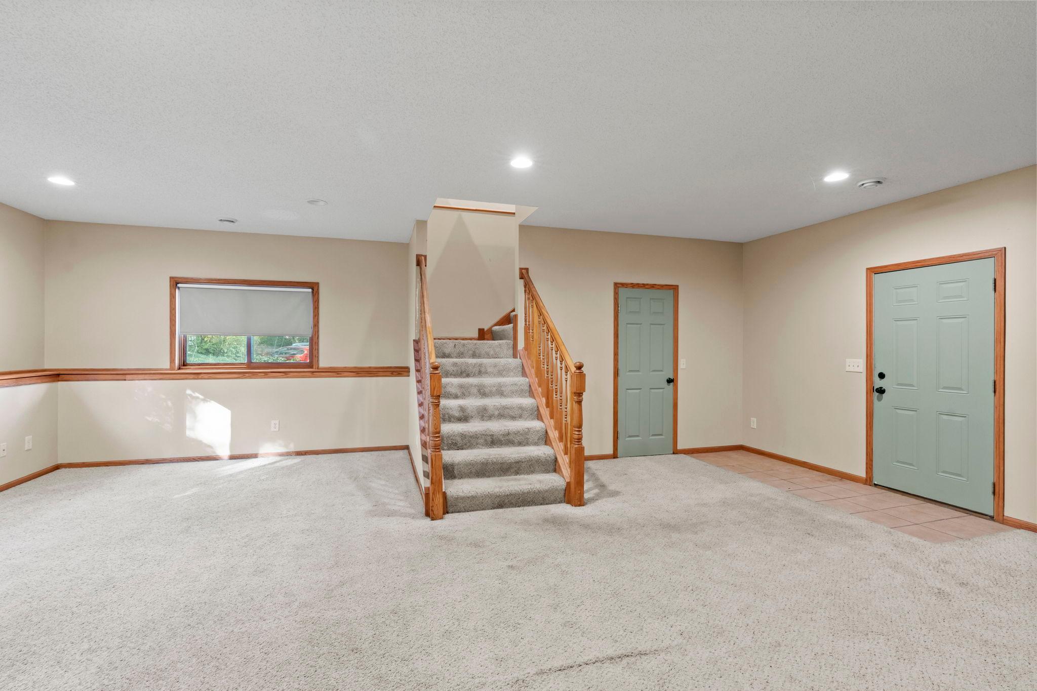 View of Residential at 1158 Summit Avenue, Mahtomedi MN 55115, Mahtomedi (30 of 46) - Mike Wilen | Minnesota Team Real Estate
