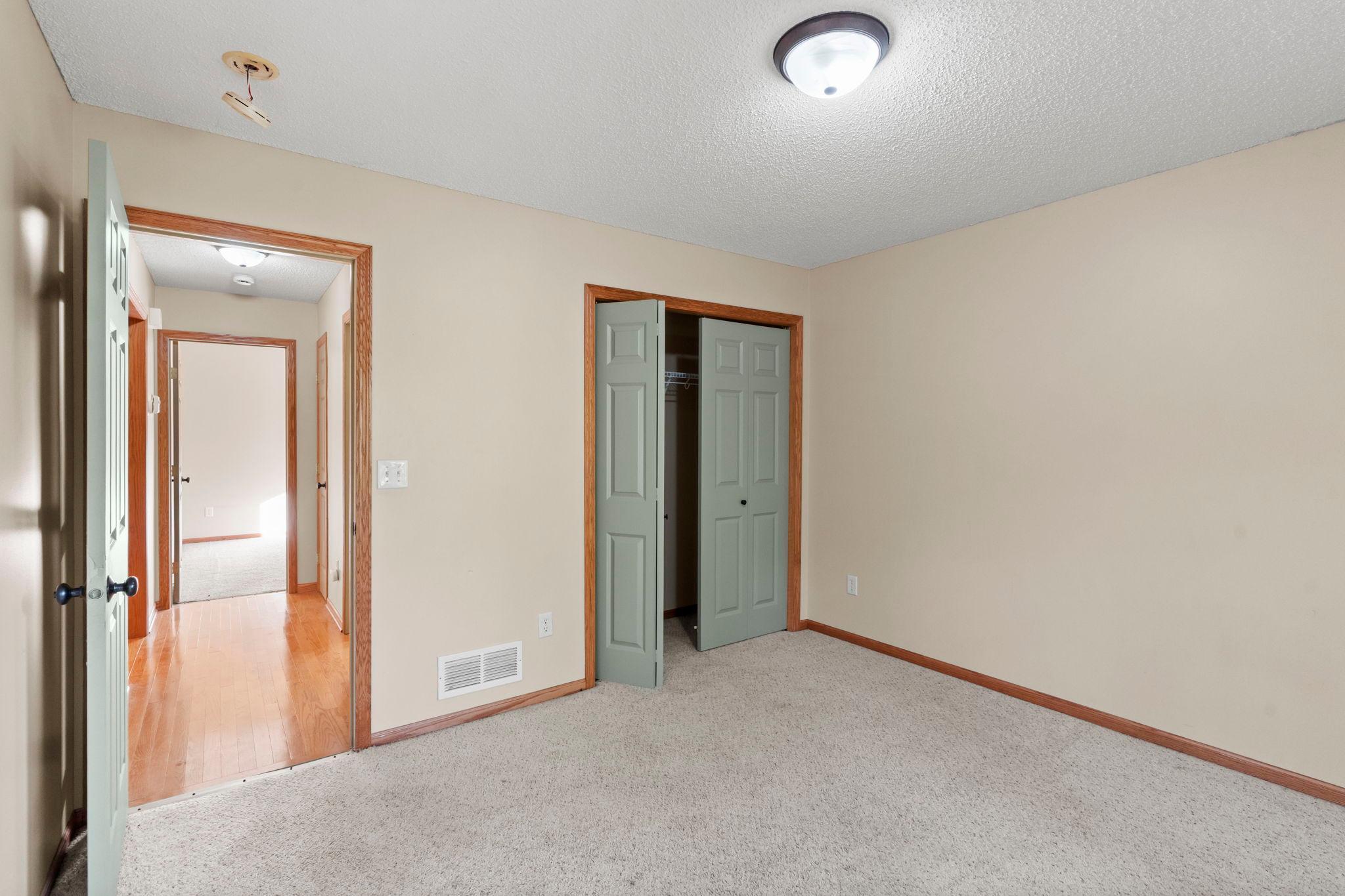 View of Residential at 1158 Summit Avenue, Mahtomedi MN 55115, Mahtomedi (24 of 46) - Mike Wilen | Minnesota Team Real Estate