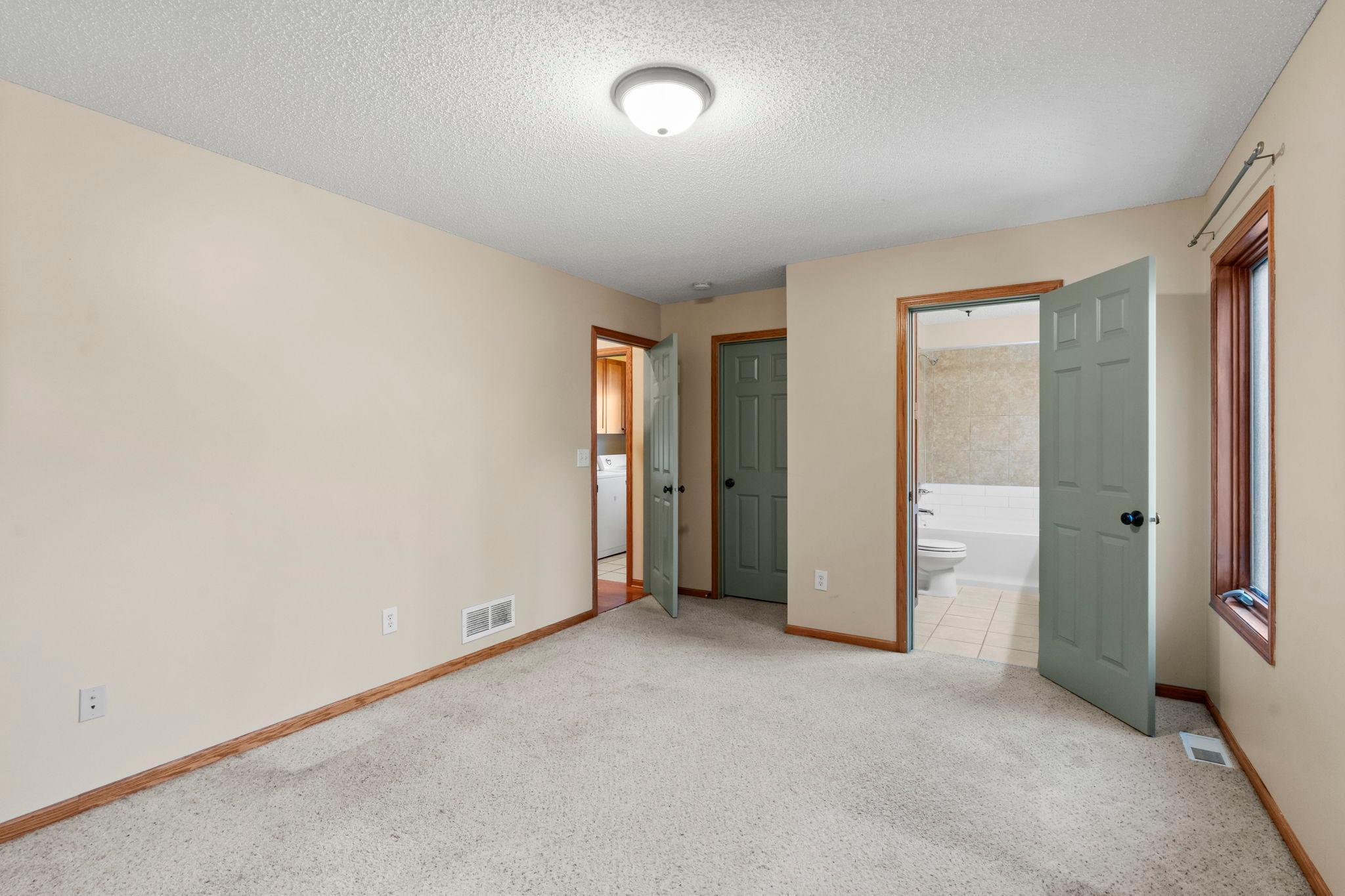 View of Residential at 1158 Summit Avenue, Mahtomedi MN 55115, Mahtomedi (19 of 46) - Mike Wilen | Minnesota Team Real Estate