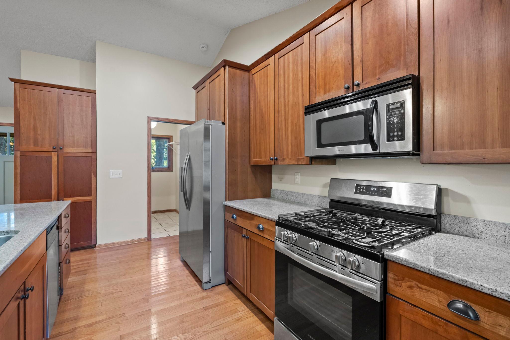 View of Residential at 1158 Summit Avenue, Mahtomedi MN 55115, Mahtomedi (16 of 46) - Mike Wilen | Minnesota Team Real Estate
