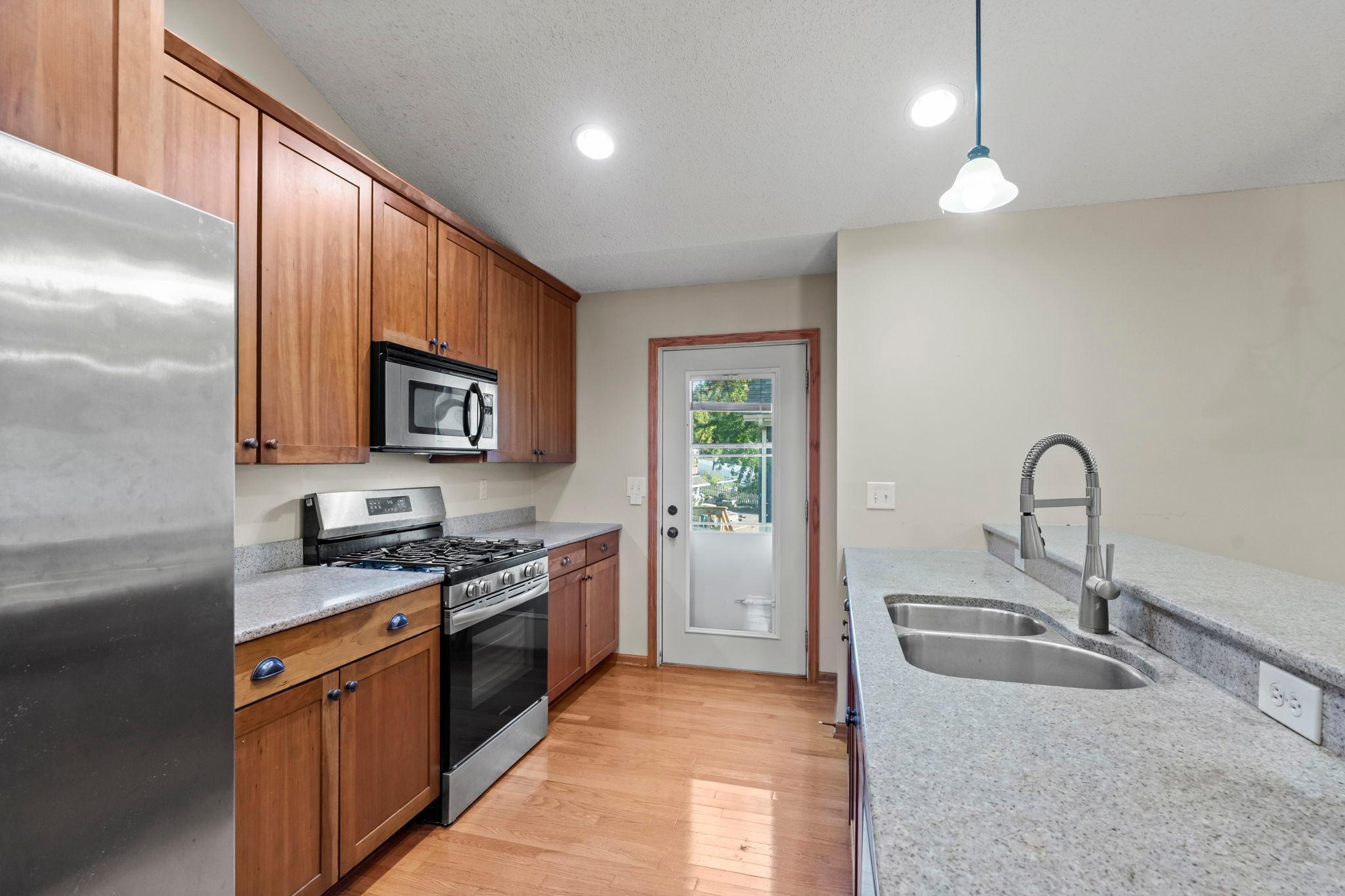View of Residential at 1158 Summit Avenue, Mahtomedi MN 55115, Mahtomedi (14 of 46) - Mike Wilen | Minnesota Team Real Estate