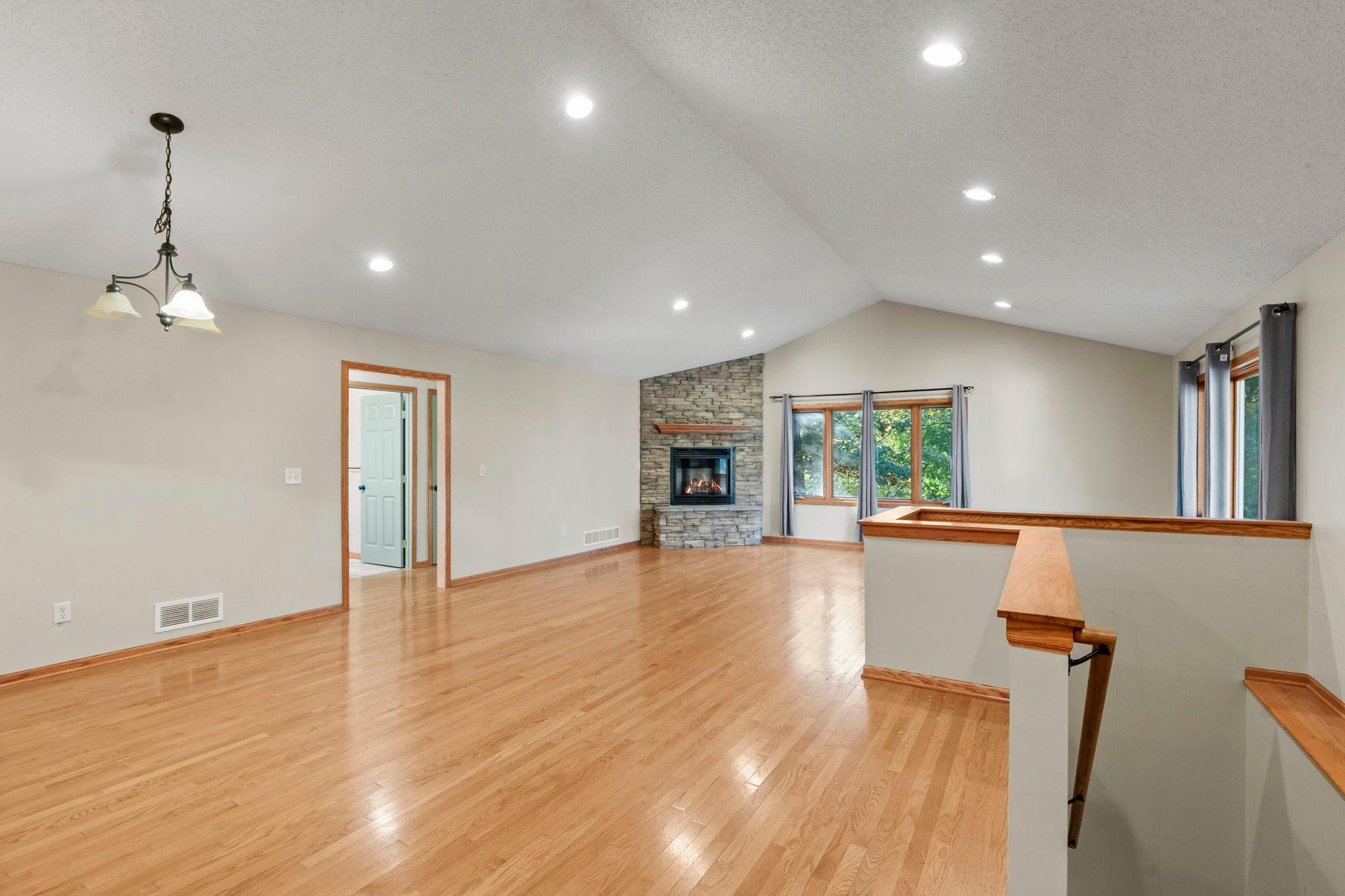 View of Residential at 1158 Summit Avenue, Mahtomedi MN 55115, Mahtomedi (5 of 46) - Mike Wilen | Minnesota Team Real Estate