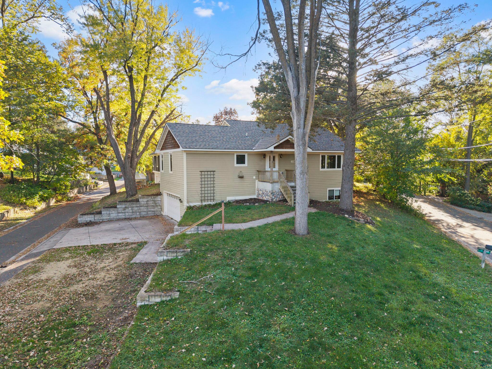 View of Single Family at 1158 Summit Avenue, Mahtomedi - Mike Wilen | Minnesota Team Real Estate