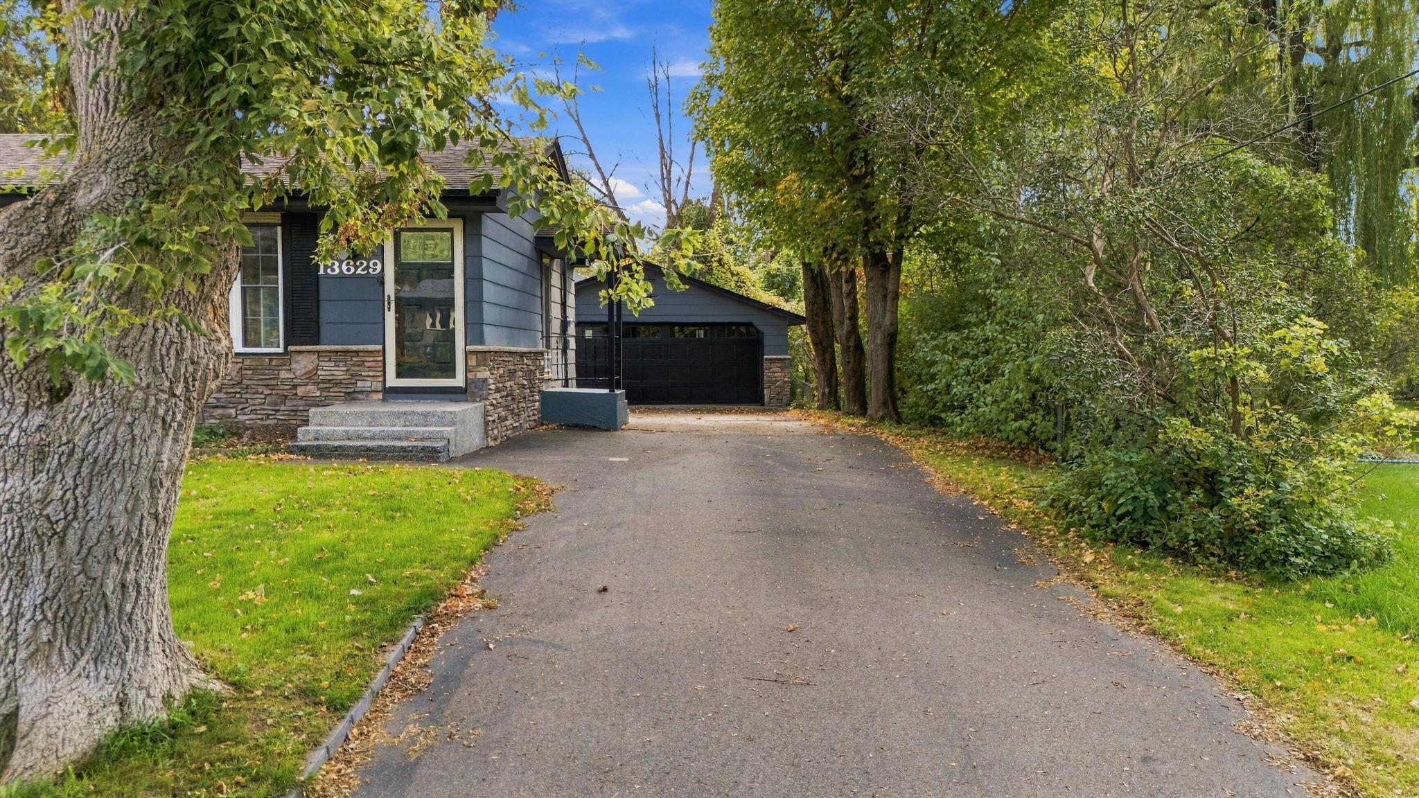 View of Residential at 13629 Nagell Circle, Maple Grove MN 55311, Maple Grove (6 of 60) - Mike Wilen | Minnesota Team Real Estate