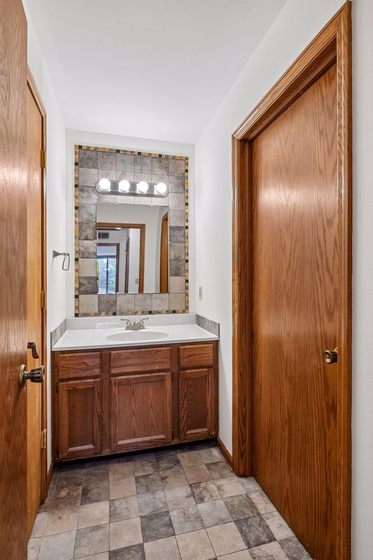View of Residential at 3650 Gettysburg Avenue #62, Saint Louis Park MN 55426, Saint Louis Park (15 of 38) - Mike Wilen | Minnesota Team Real Estate