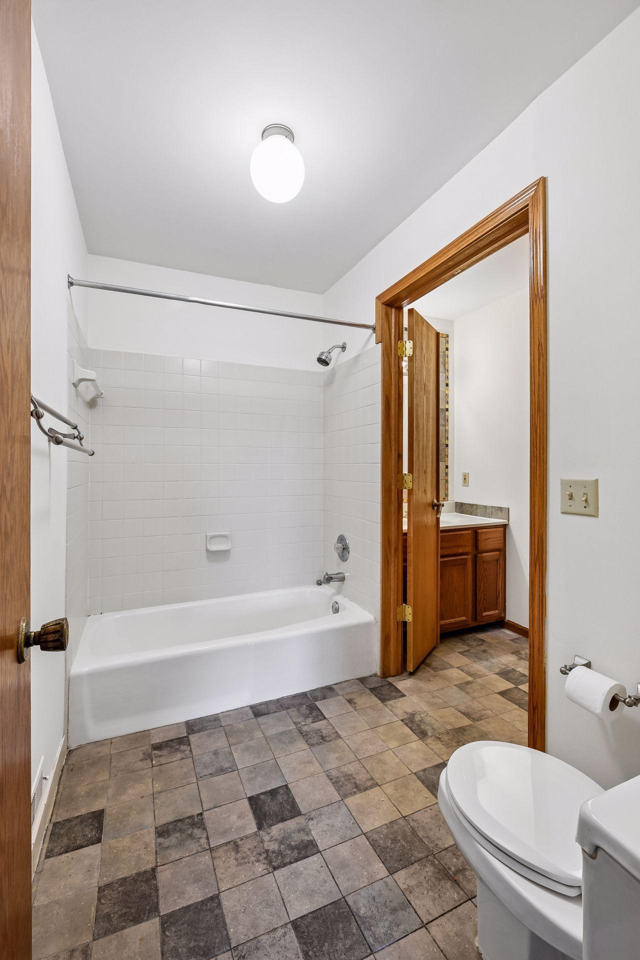 View of Residential at 3650 Gettysburg Avenue #62, Saint Louis Park MN 55426, Saint Louis Park (14 of 38) - Mike Wilen | Minnesota Team Real Estate
