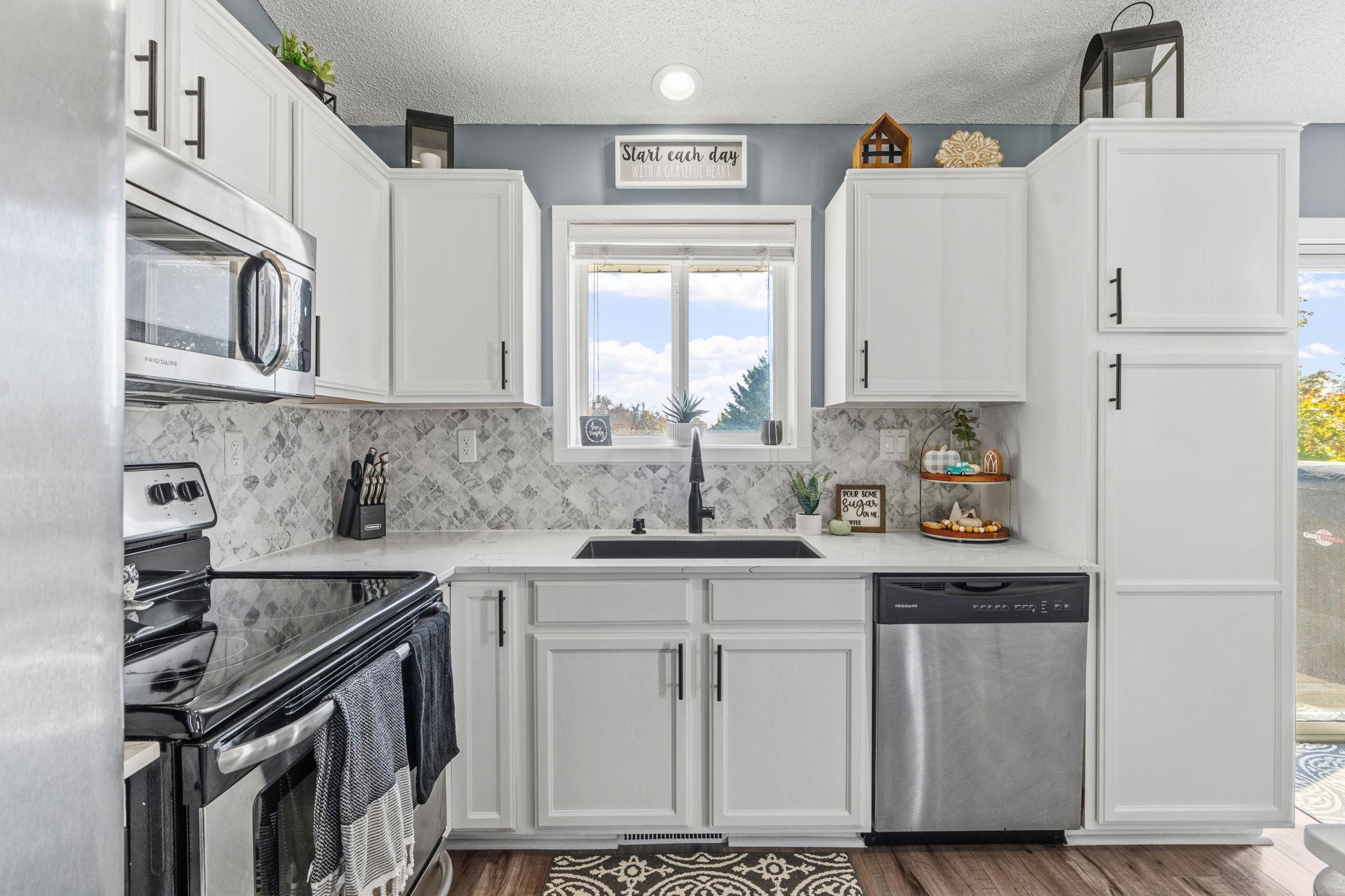 View of Residential at 10144 Karston Avenue, Albertville MN 55301, Albertville (13 of 39) - Mike Wilen | Minnesota Team Real Estate