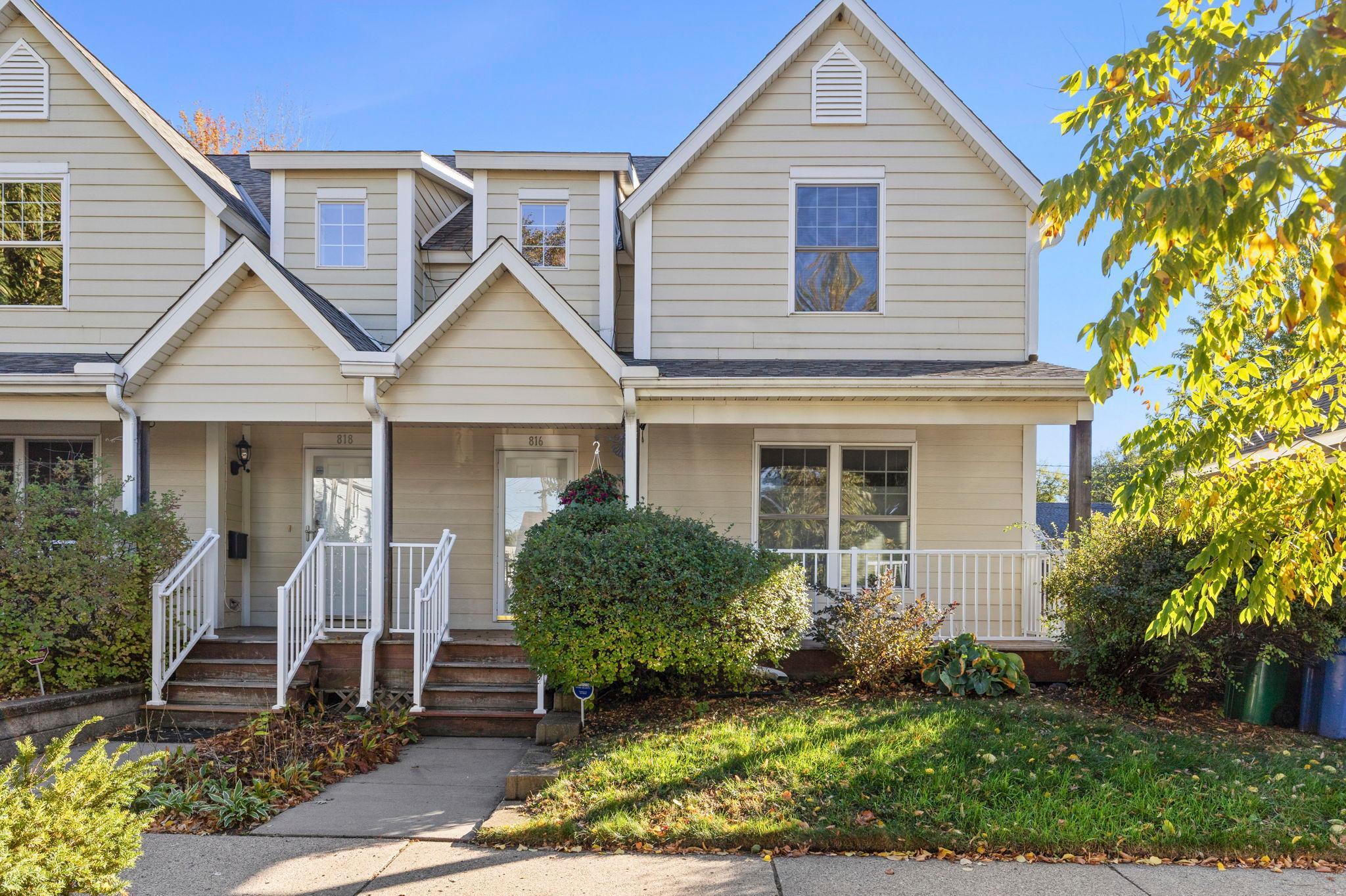 View of (TH) Side x Side at 816 24th Avenue, Minneapolis - Mike Wilen | Minnesota Team Real Estate