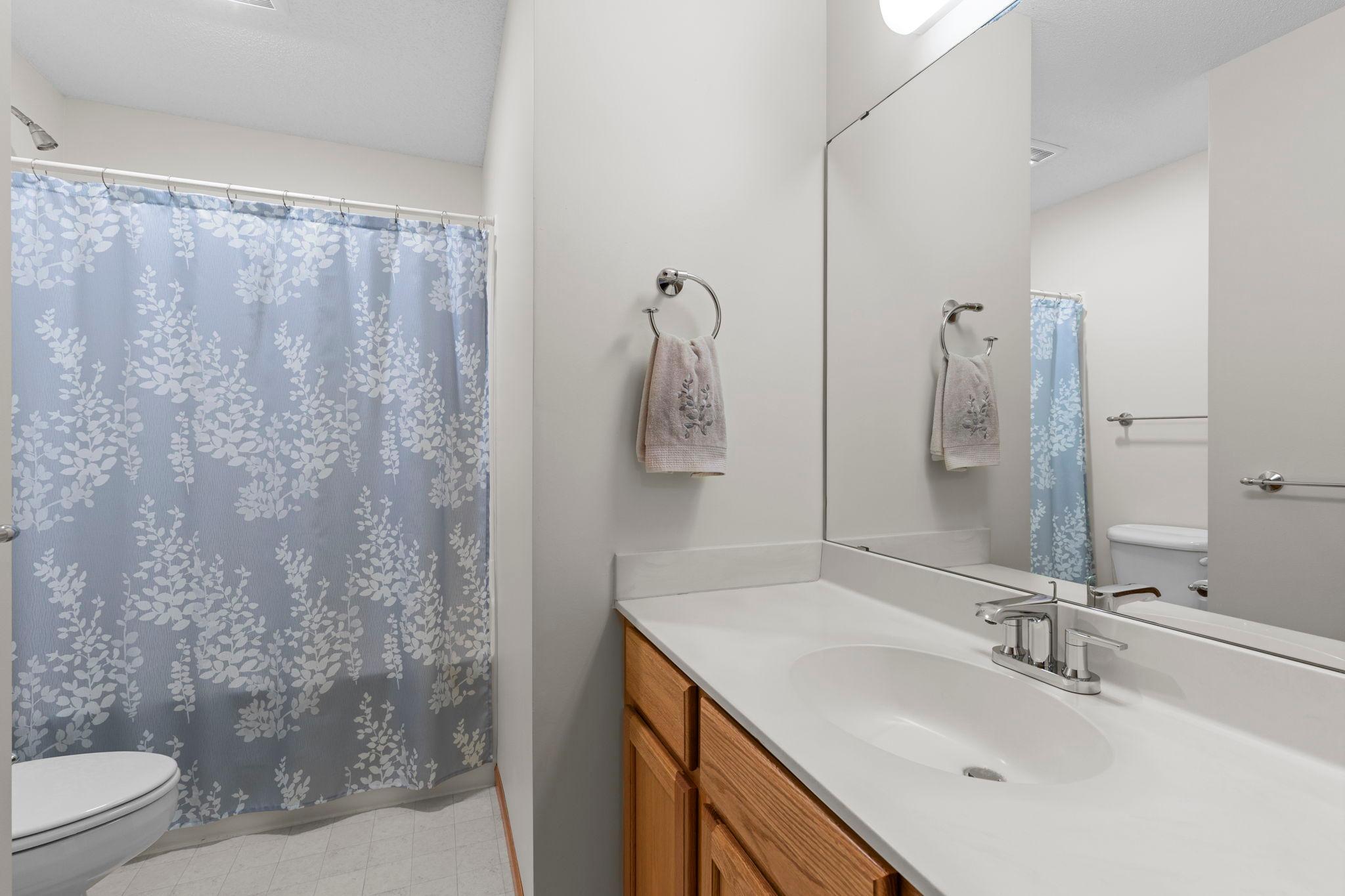 View of Residential at 816 24th Avenue, Minneapolis MN 55418, Minneapolis (17 of 30) - Mike Wilen | Minnesota Team Real Estate