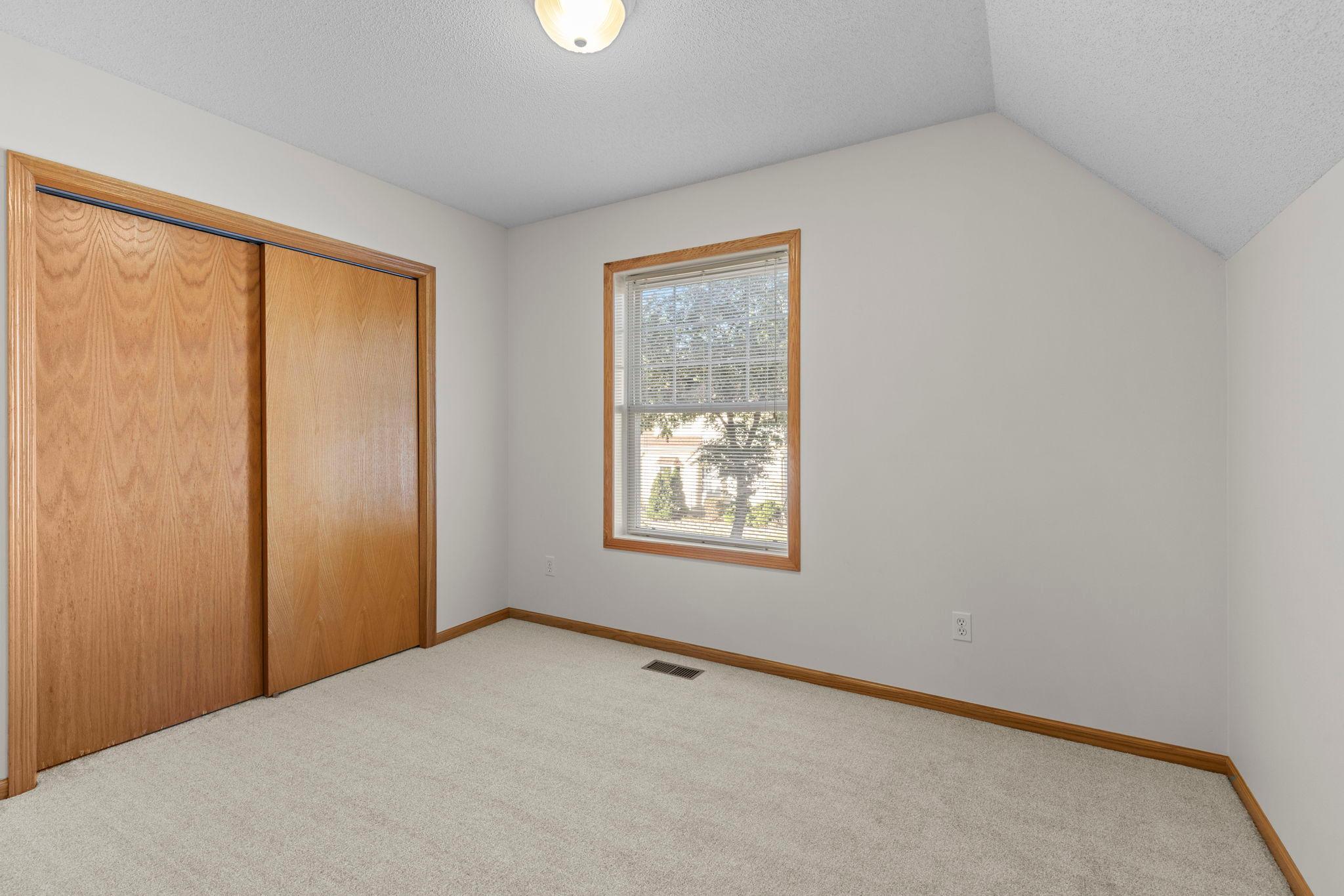 View of Residential at 816 24th Avenue, Minneapolis MN 55418, Minneapolis (19 of 30) - Mike Wilen | Minnesota Team Real Estate