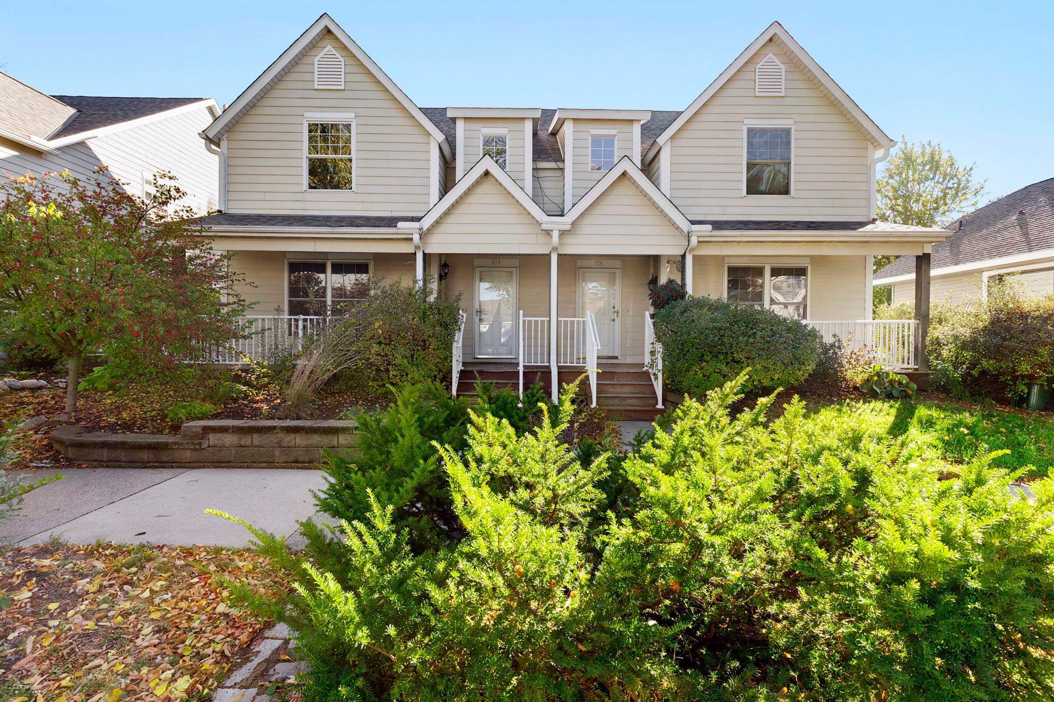 View of Residential at 816 24th Avenue, Minneapolis MN 55418, Minneapolis (28 of 30) - Mike Wilen | Minnesota Team Real Estate