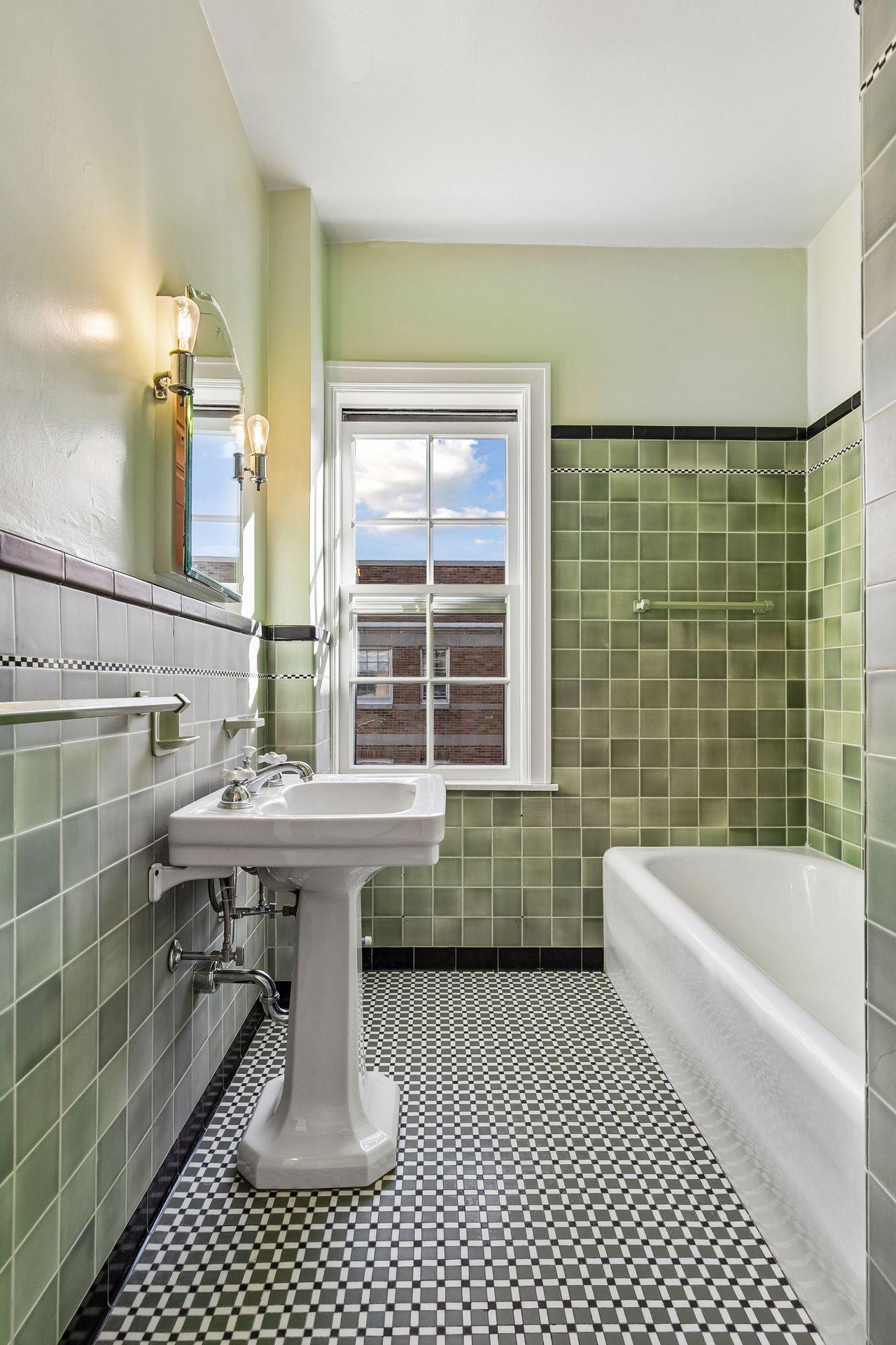 View of Residential at 2615 Park Avenue #612, Minneapolis MN 55407, Minneapolis (5 of 32) - Mike Wilen | Minnesota Team Real Estate