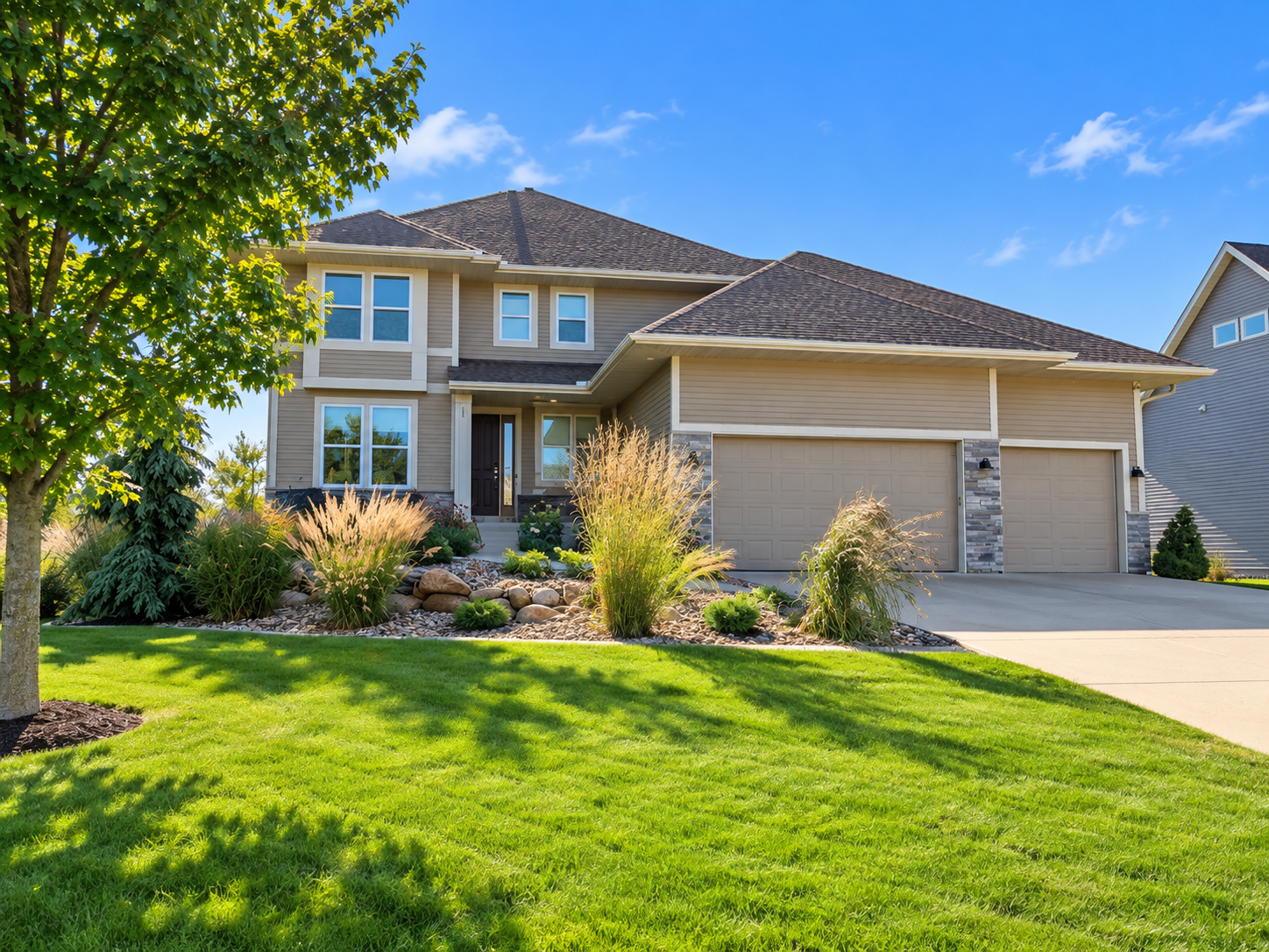 View of Single Family at 5915 Edgewater Drive, Savage - Mike Wilen | Minnesota Team Real Estate