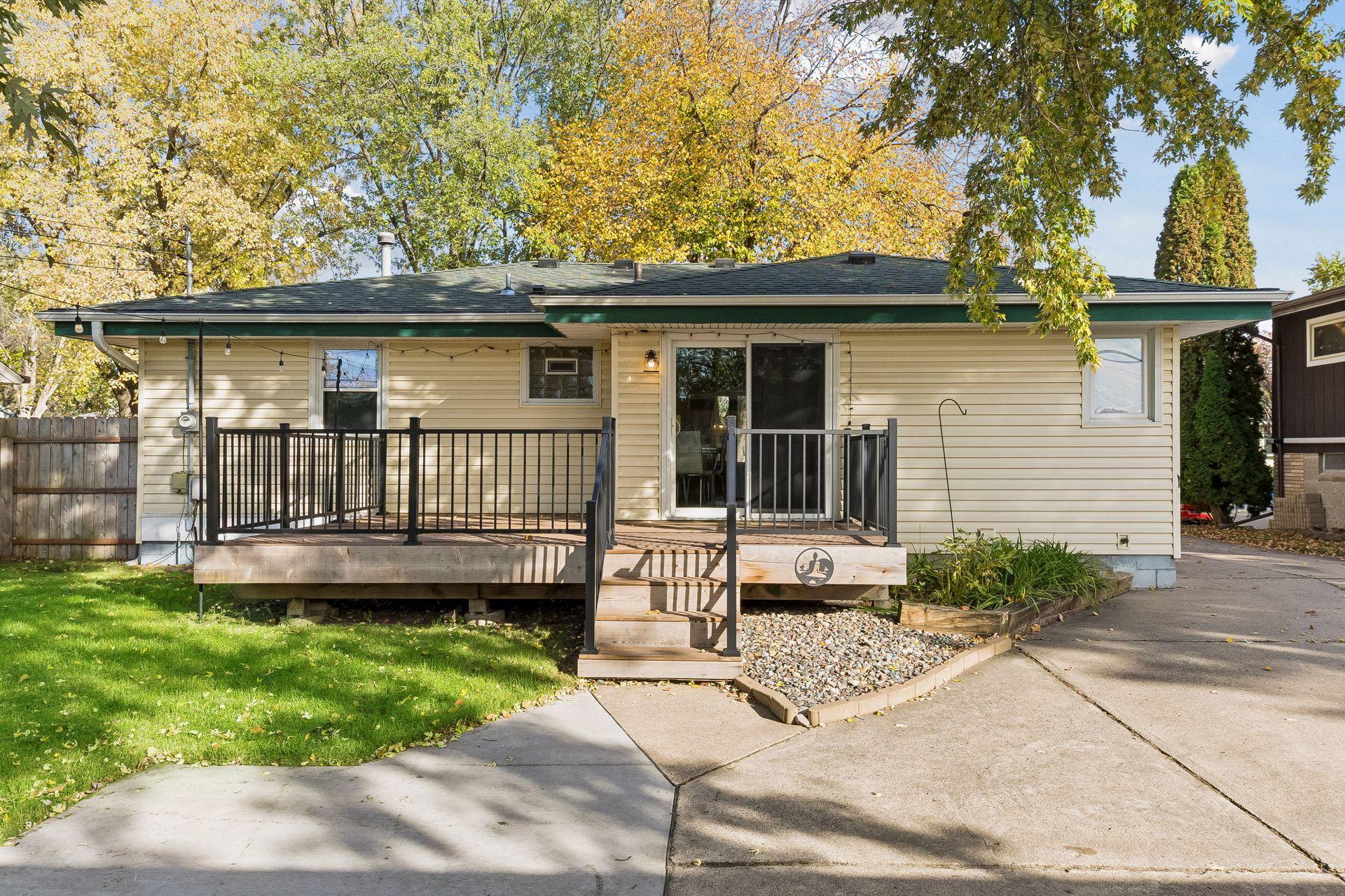 View of Residential at 1913 Independence Avenue, Golden Valley MN 55427, Golden Valley (30 of 40) - Mike Wilen | Minnesota Team Real Estate