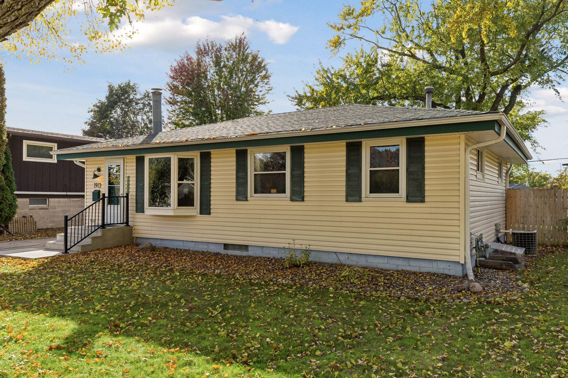 View of Residential at 1913 Independence Avenue, Golden Valley MN 55427, Golden Valley (38 of 40) - Mike Wilen | Minnesota Team Real Estate