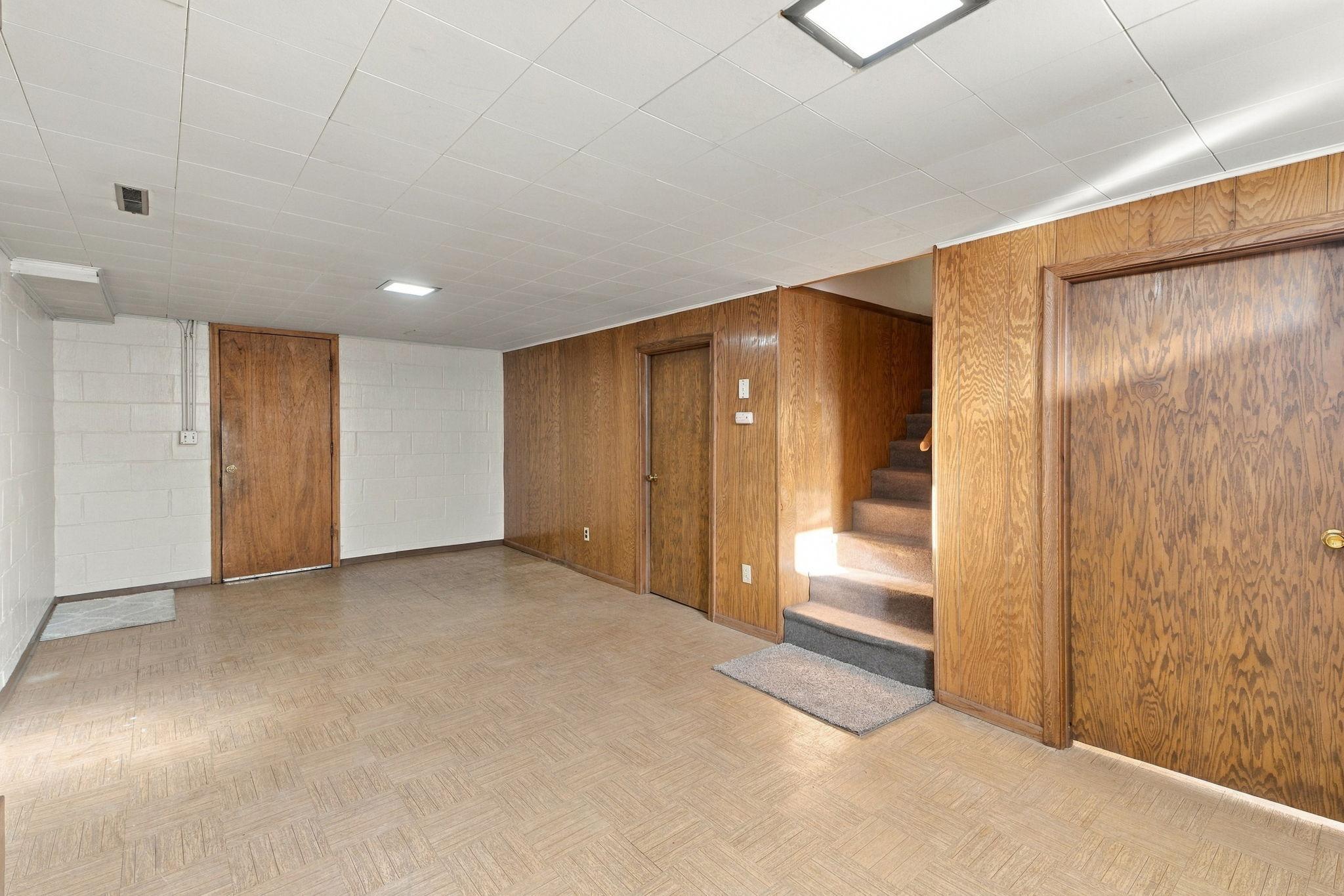 View of Residential at 443 Eldridge Avenue, Roseville MN 55113, Roseville (25 of 35) - Mike Wilen | Minnesota Team Real Estate