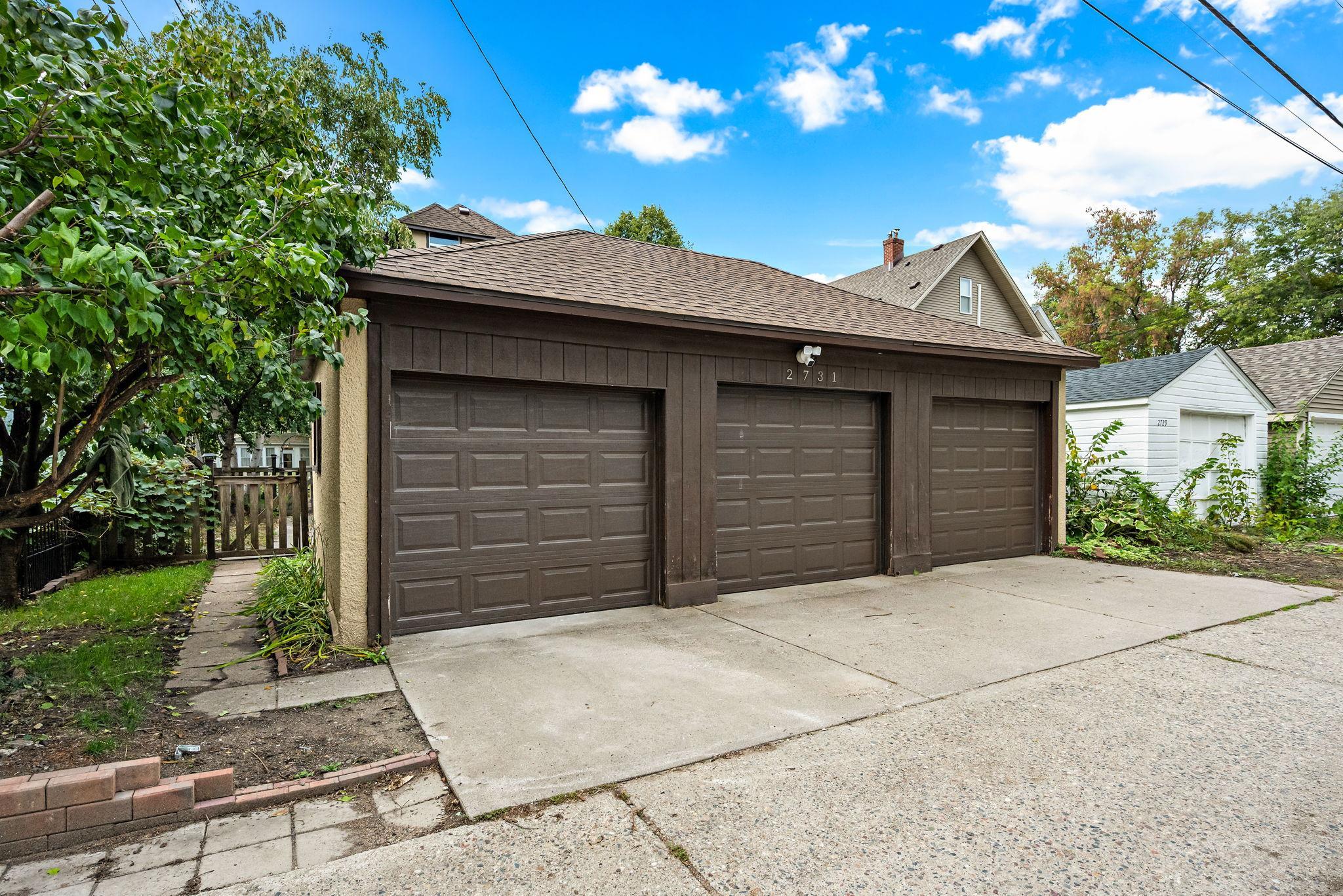 View of Residential Income at 2731 Fremont Avenue, Minneapolis MN 55408, Minneapolis (39 of 43) - Mike Wilen | Minnesota Team Real Estate