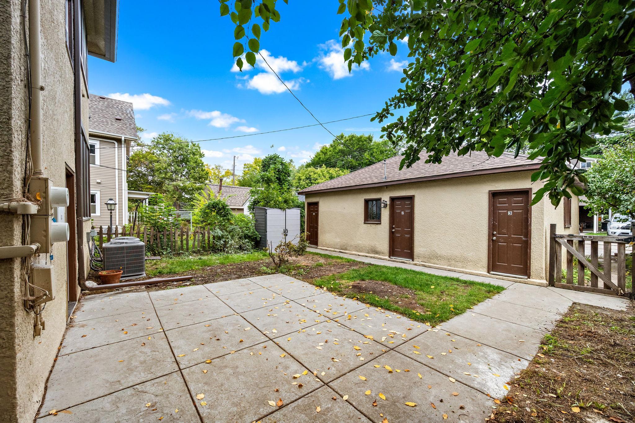 View of Residential Income at 2731 Fremont Avenue, Minneapolis MN 55408, Minneapolis (36 of 43) - Mike Wilen | Minnesota Team Real Estate