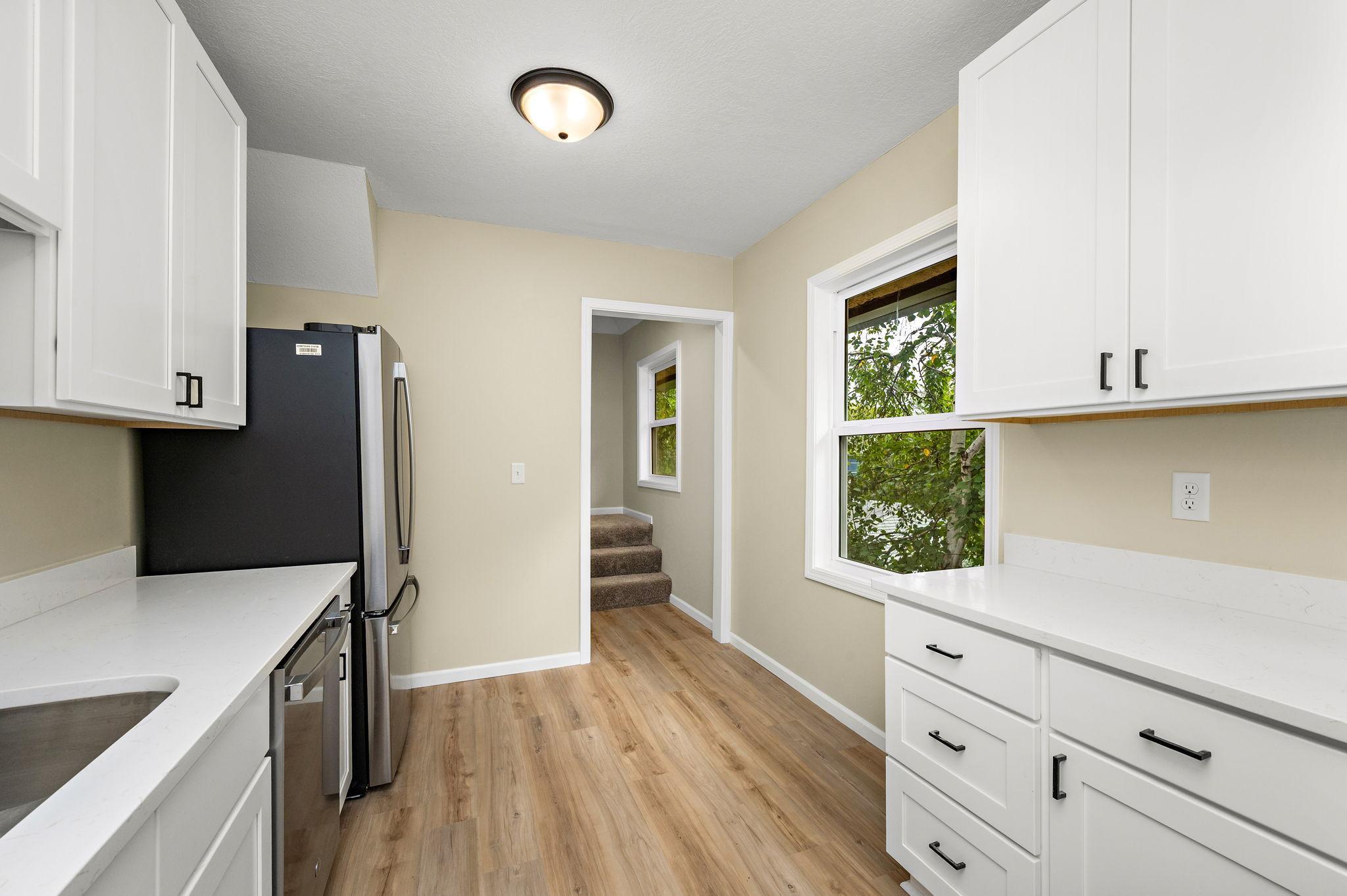 View of Residential Income at 2731 Fremont Avenue, Minneapolis MN 55408, Minneapolis (23 of 43) - Mike Wilen | Minnesota Team Real Estate
