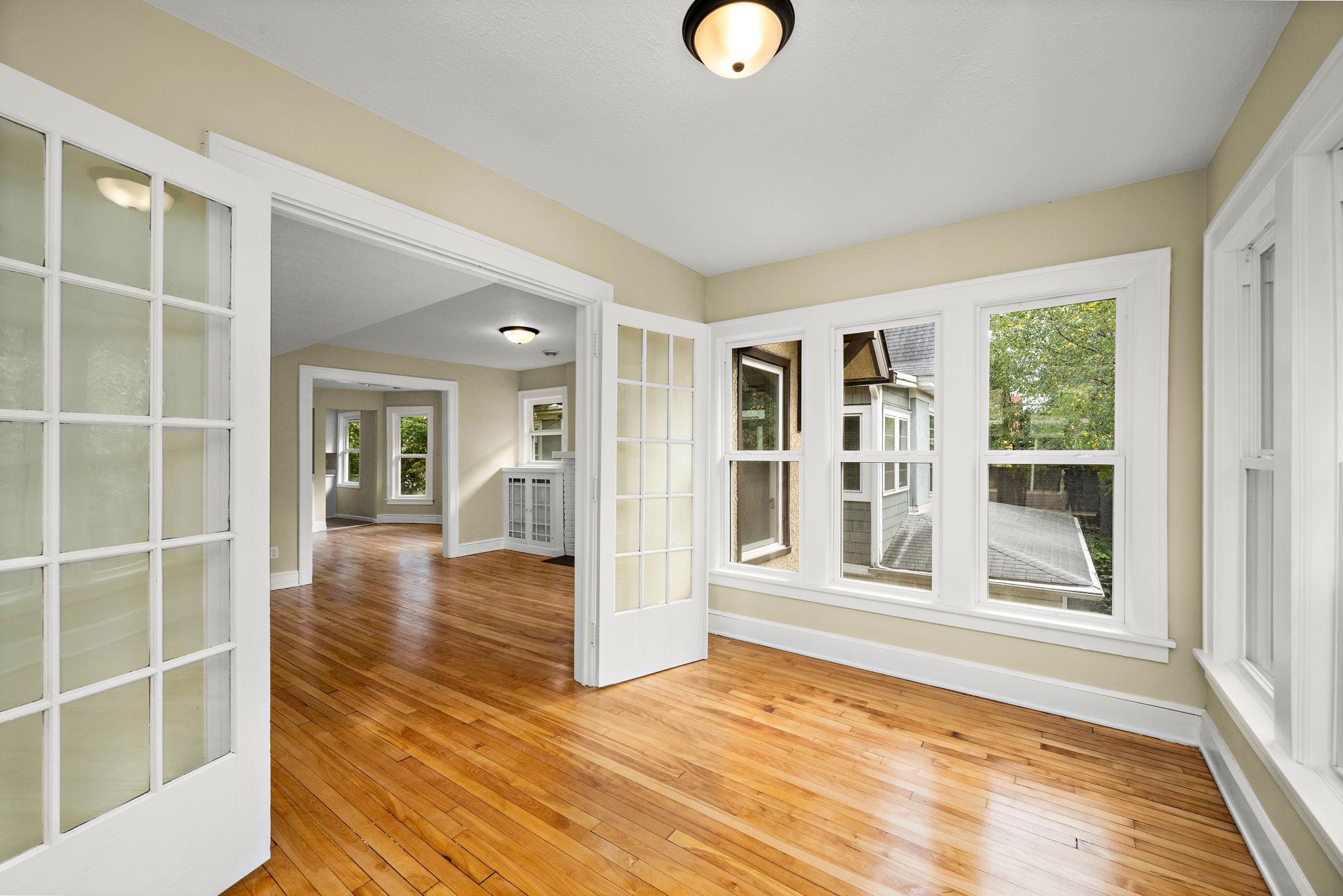 View of Residential Income at 2731 Fremont Avenue, Minneapolis MN 55408, Minneapolis (19 of 43) - Mike Wilen | Minnesota Team Real Estate