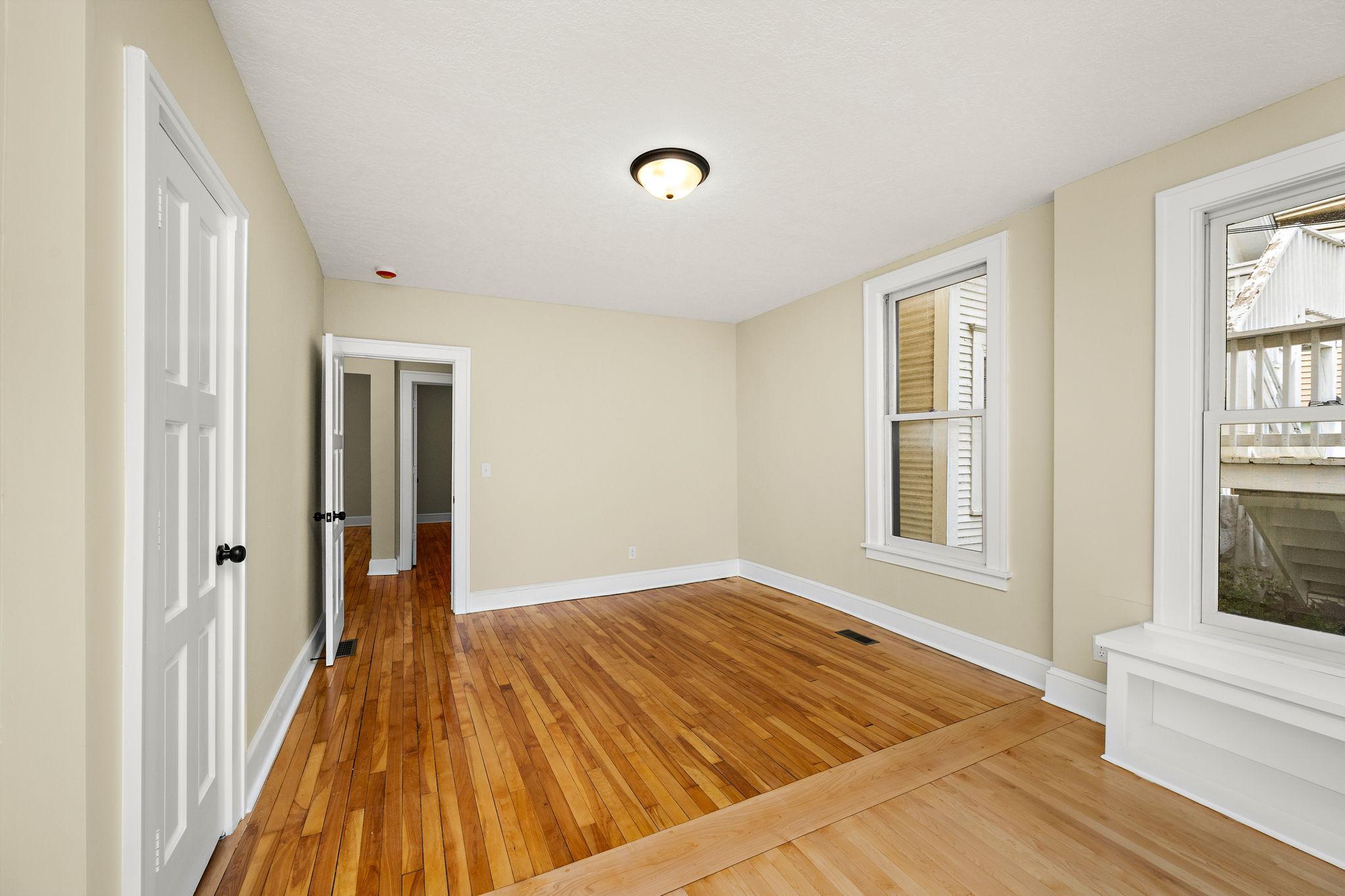 View of Residential Income at 2731 Fremont Avenue, Minneapolis MN 55408, Minneapolis (12 of 43) - Mike Wilen | Minnesota Team Real Estate