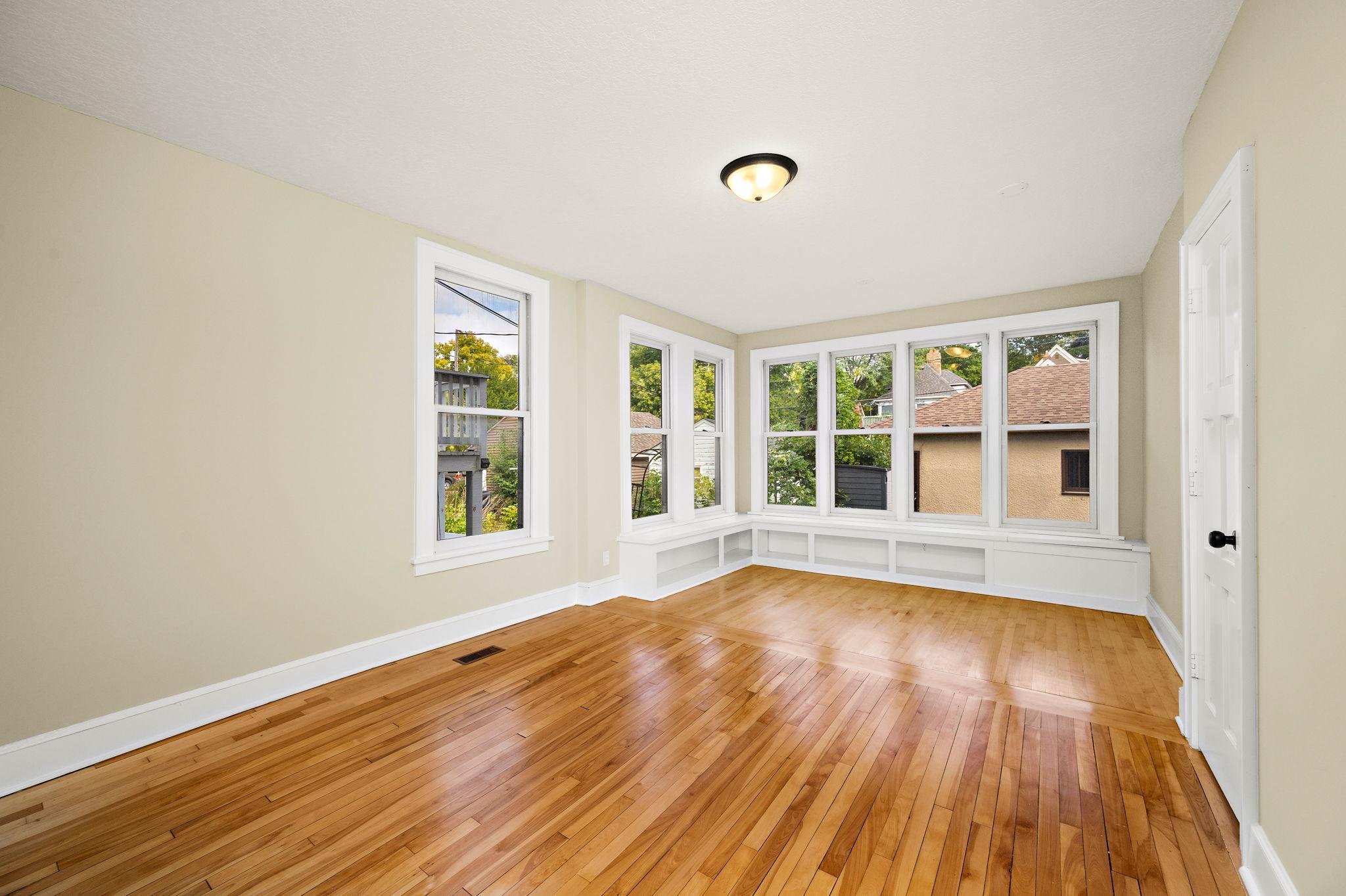 View of Residential Income at 2731 Fremont Avenue, Minneapolis MN 55408, Minneapolis (11 of 43) - Mike Wilen | Minnesota Team Real Estate