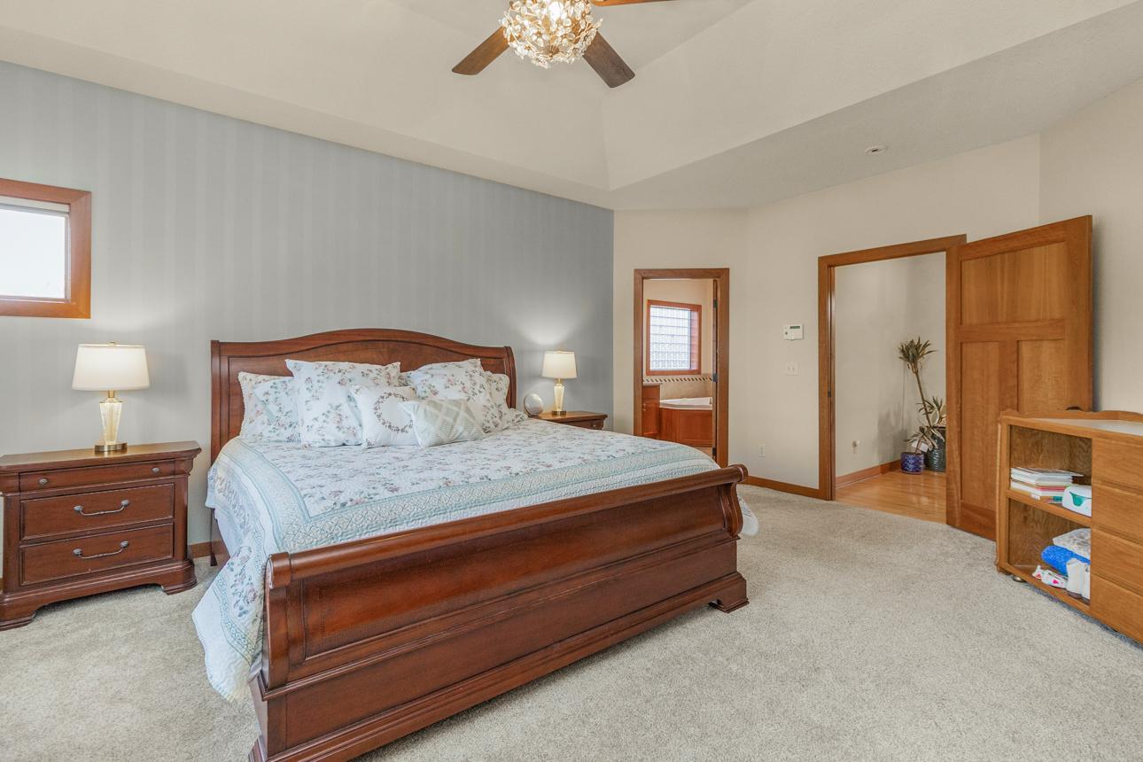 View of Residential at 21872 Carrbridge Court, Lakeville MN 55044, Lakeville (20 of 45) - Mike Wilen | Minnesota Team Real Estate