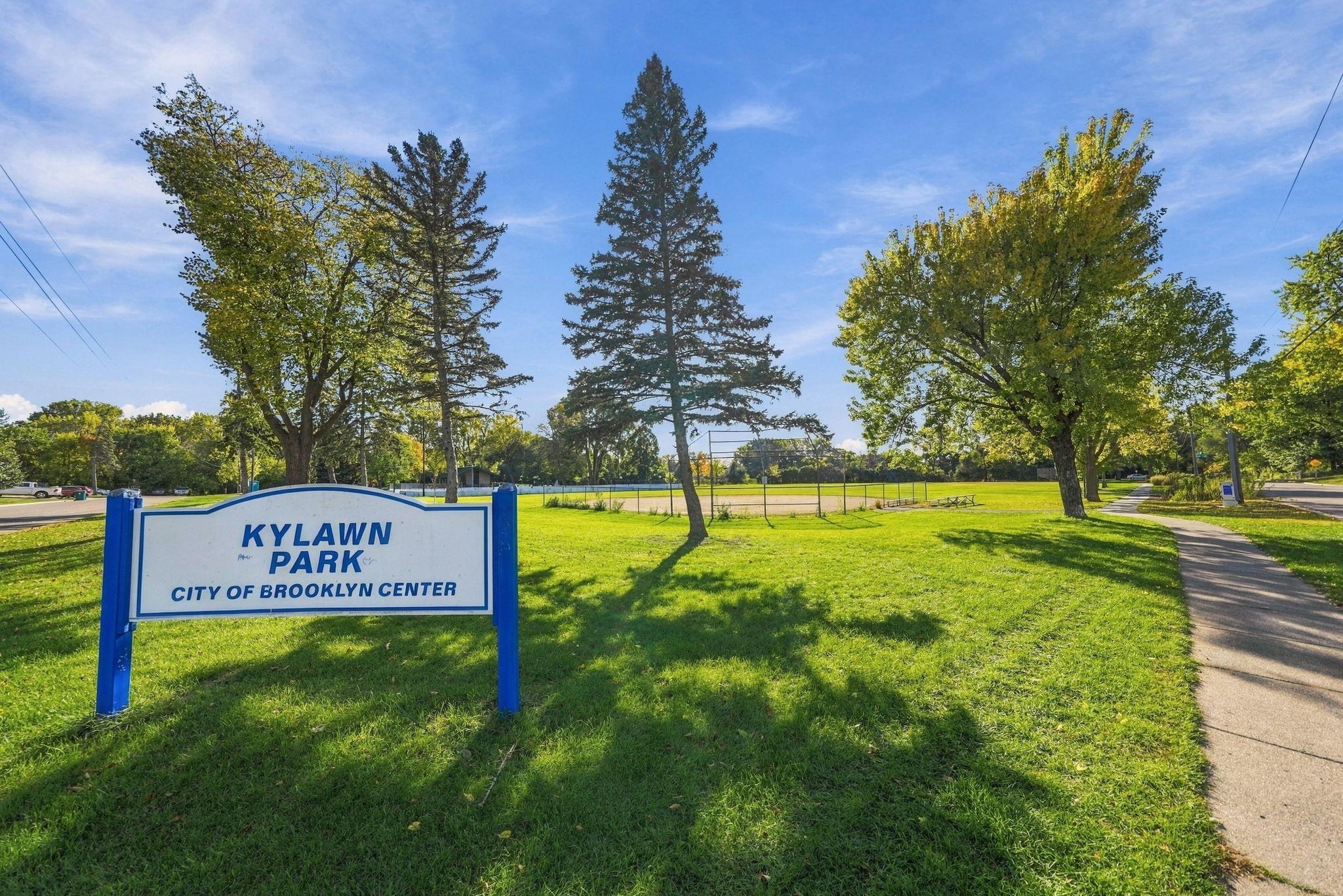 View of Residential at 6131 Lee Avenue, Brooklyn Center MN 55429, Brooklyn Center (51 of 52) - Mike Wilen | Minnesota Team Real Estate