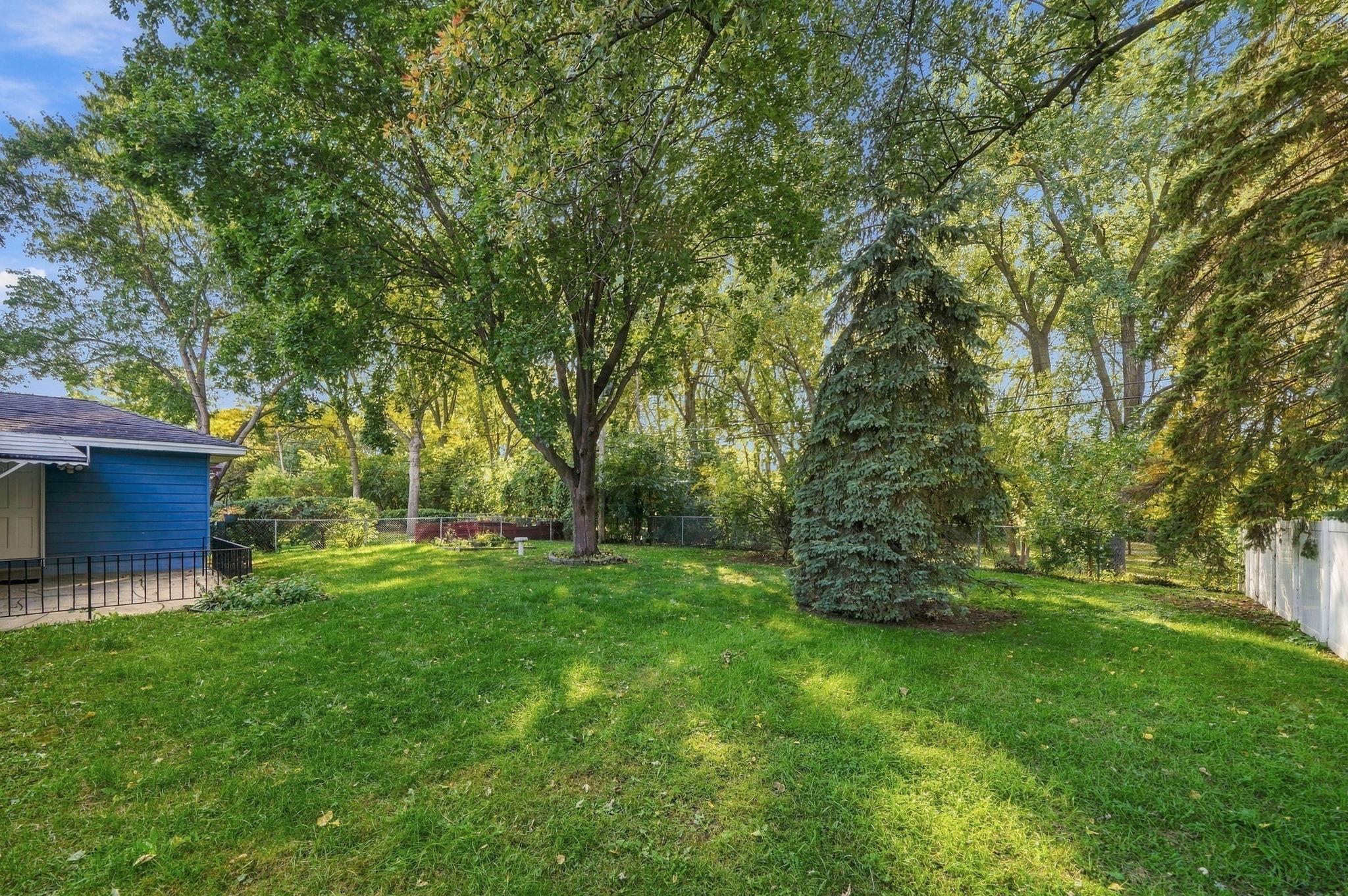 View of Residential at 6131 Lee Avenue, Brooklyn Center MN 55429, Brooklyn Center (46 of 52) - Mike Wilen | Minnesota Team Real Estate