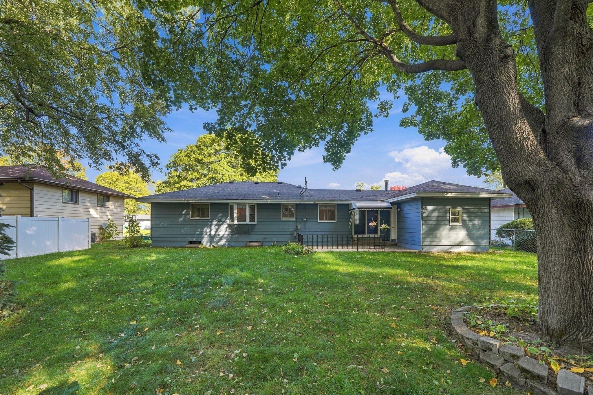 View of Residential at 6131 Lee Avenue, Brooklyn Center MN 55429, Brooklyn Center (45 of 52) - Mike Wilen | Minnesota Team Real Estate