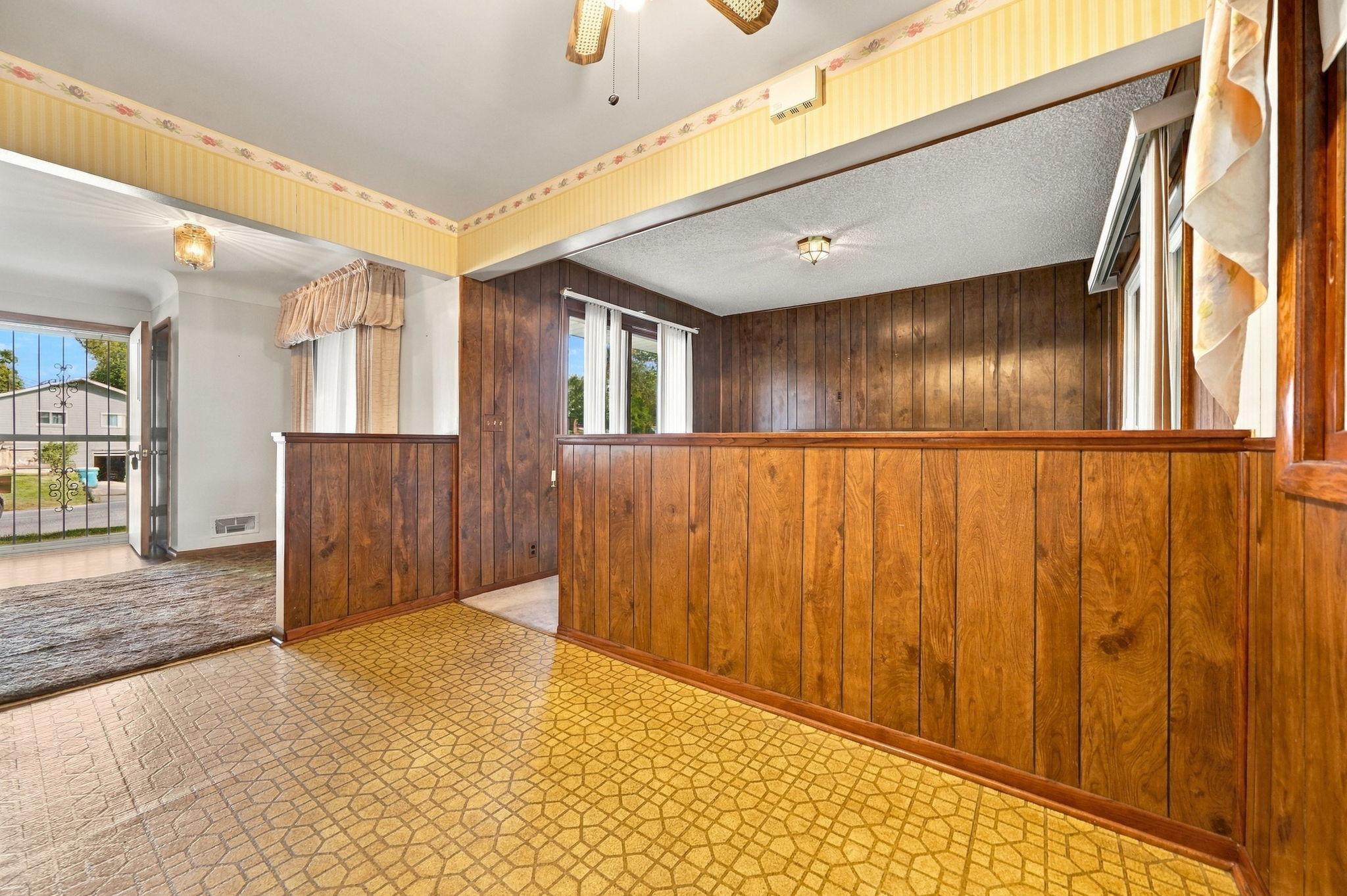 View of Residential at 6131 Lee Avenue, Brooklyn Center MN 55429, Brooklyn Center (22 of 52) - Mike Wilen | Minnesota Team Real Estate
