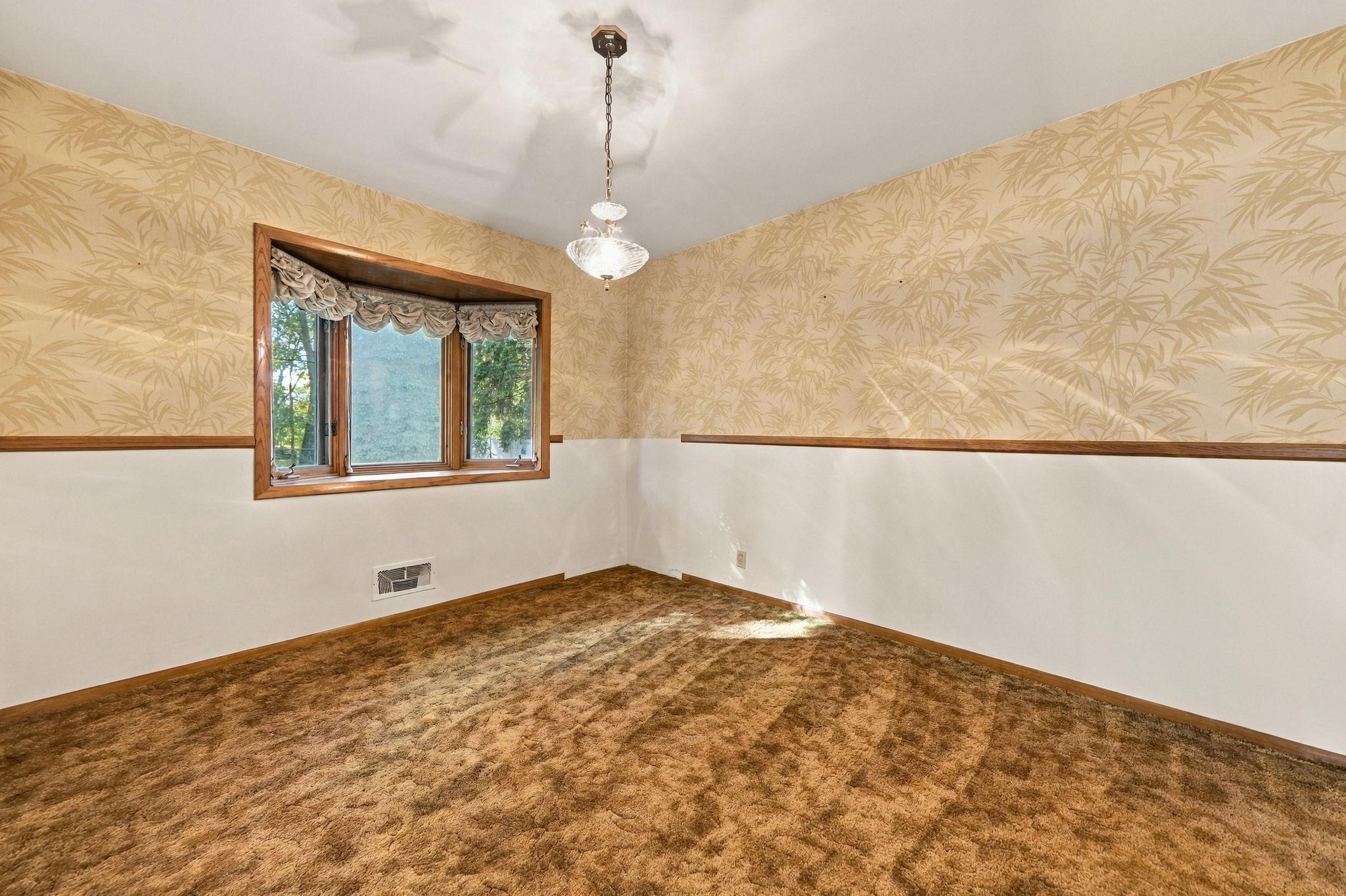 View of Residential at 6131 Lee Avenue, Brooklyn Center MN 55429, Brooklyn Center (17 of 52) - Mike Wilen | Minnesota Team Real Estate