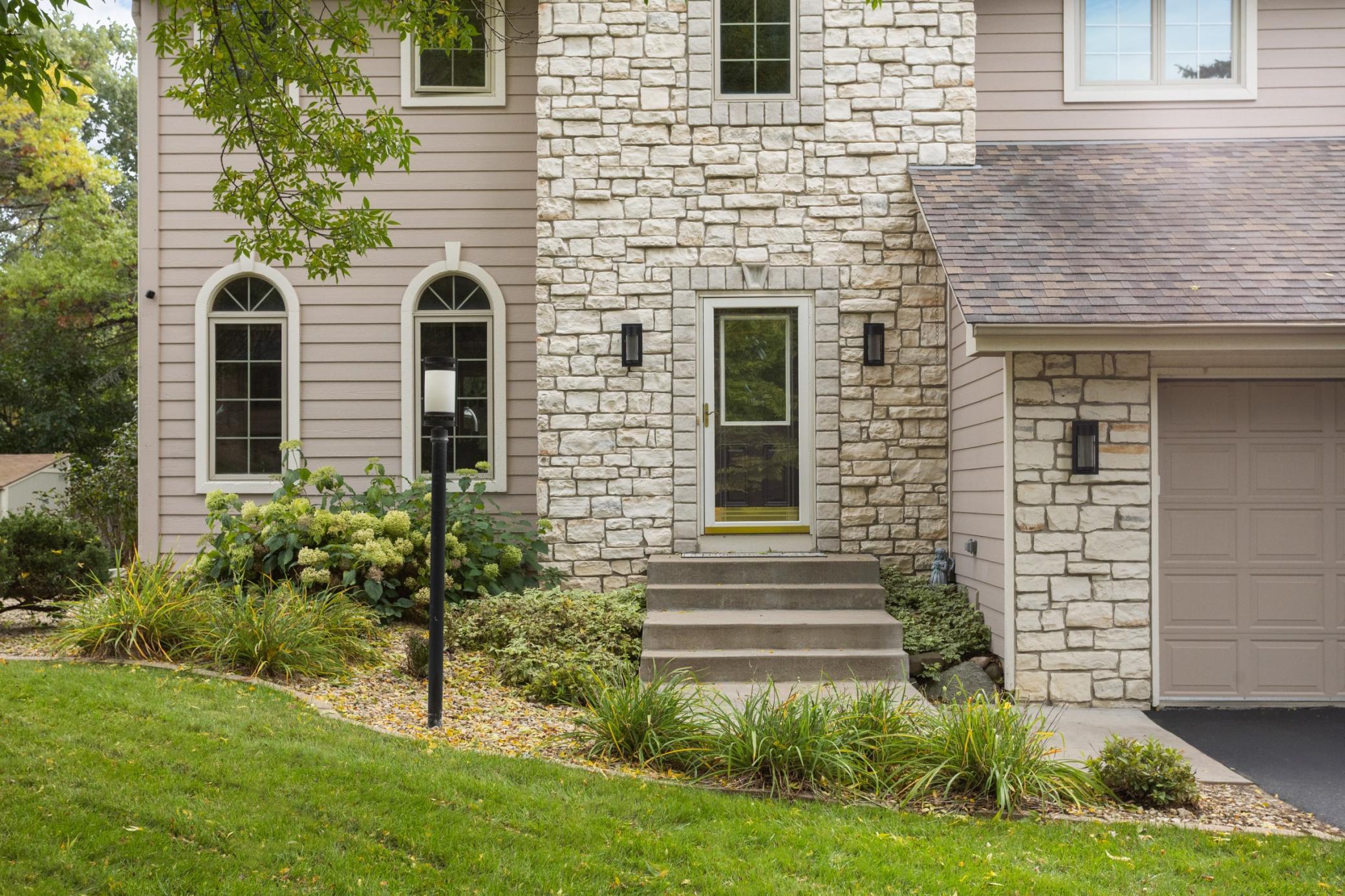 View of Residential at 31 Marcin Hill, Burnsville MN 55337, Burnsville (44 of 69) - Mike Wilen | Minnesota Team Real Estate